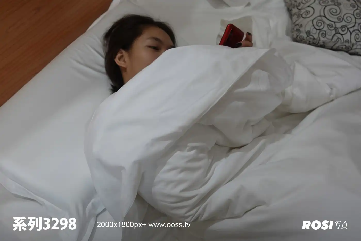ROSI写真 2020.12.15 NO.3298[46+1P／31.1MB]