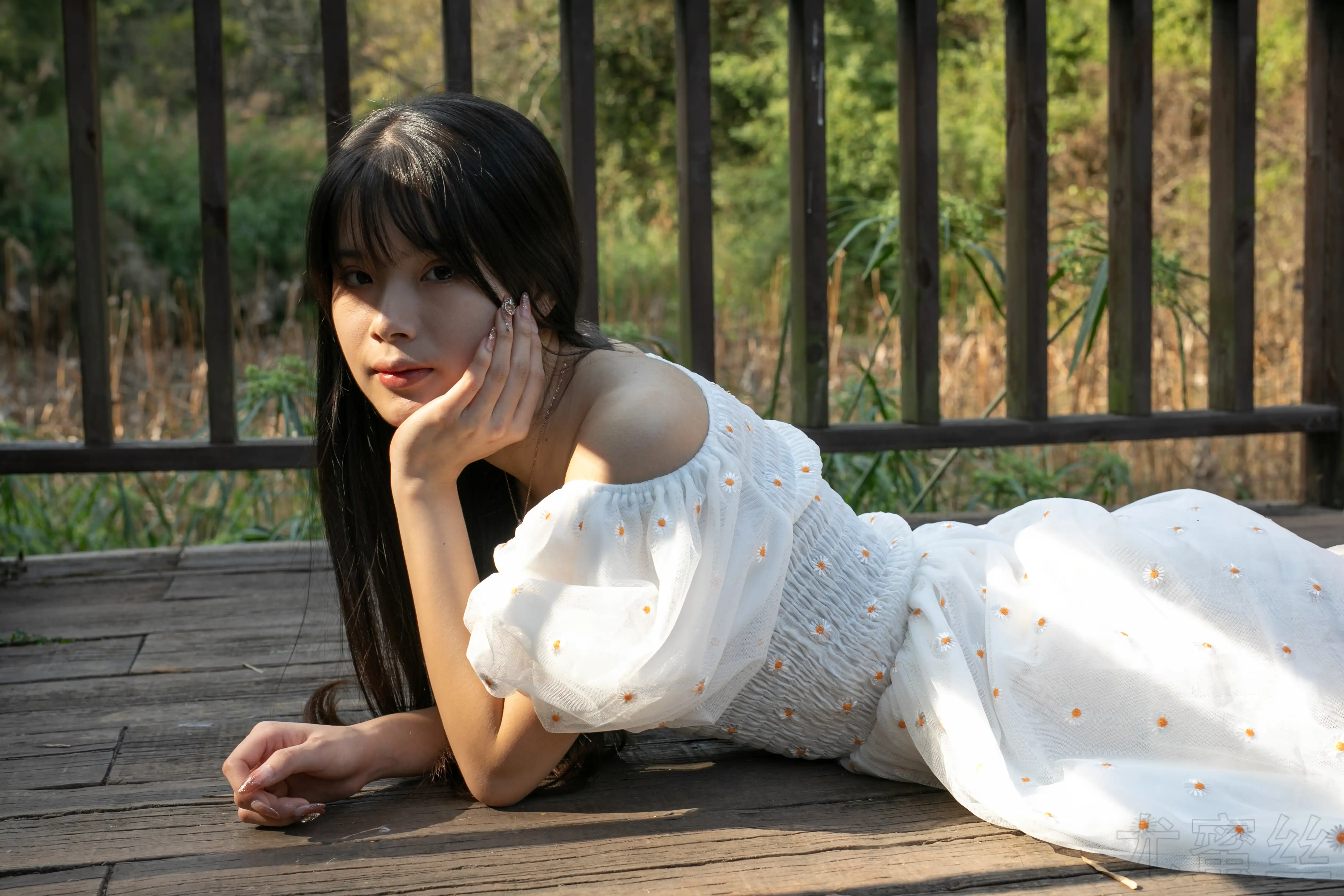 尤蜜丝 穿搭写真 NO.046[60P／392MB]