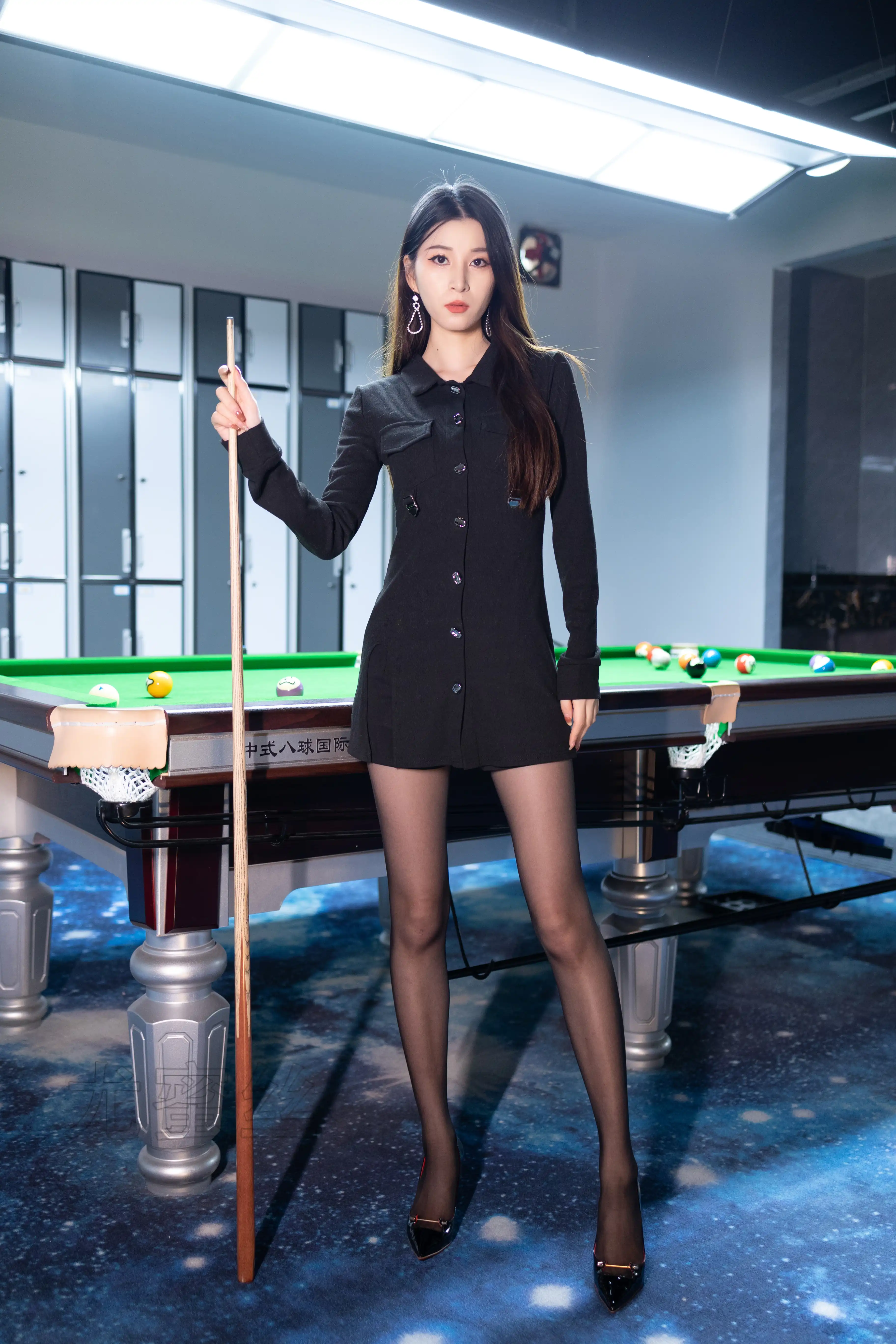 尤蜜丝 穿搭写真 NO.141 [43P 411.96 MB]