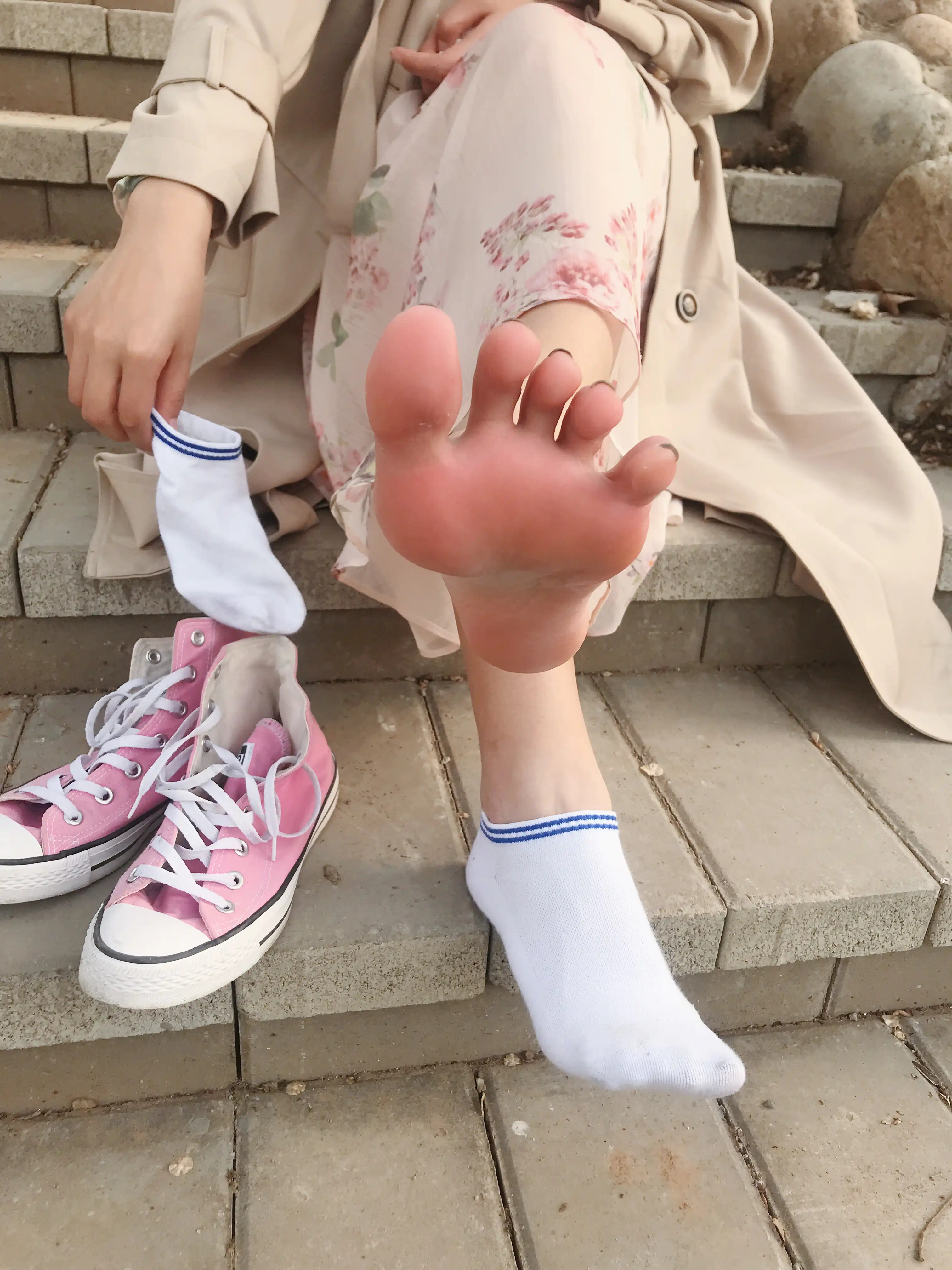 安乔乔 NO.005 仙女肉脚底 [108P+432M] - 第3张
