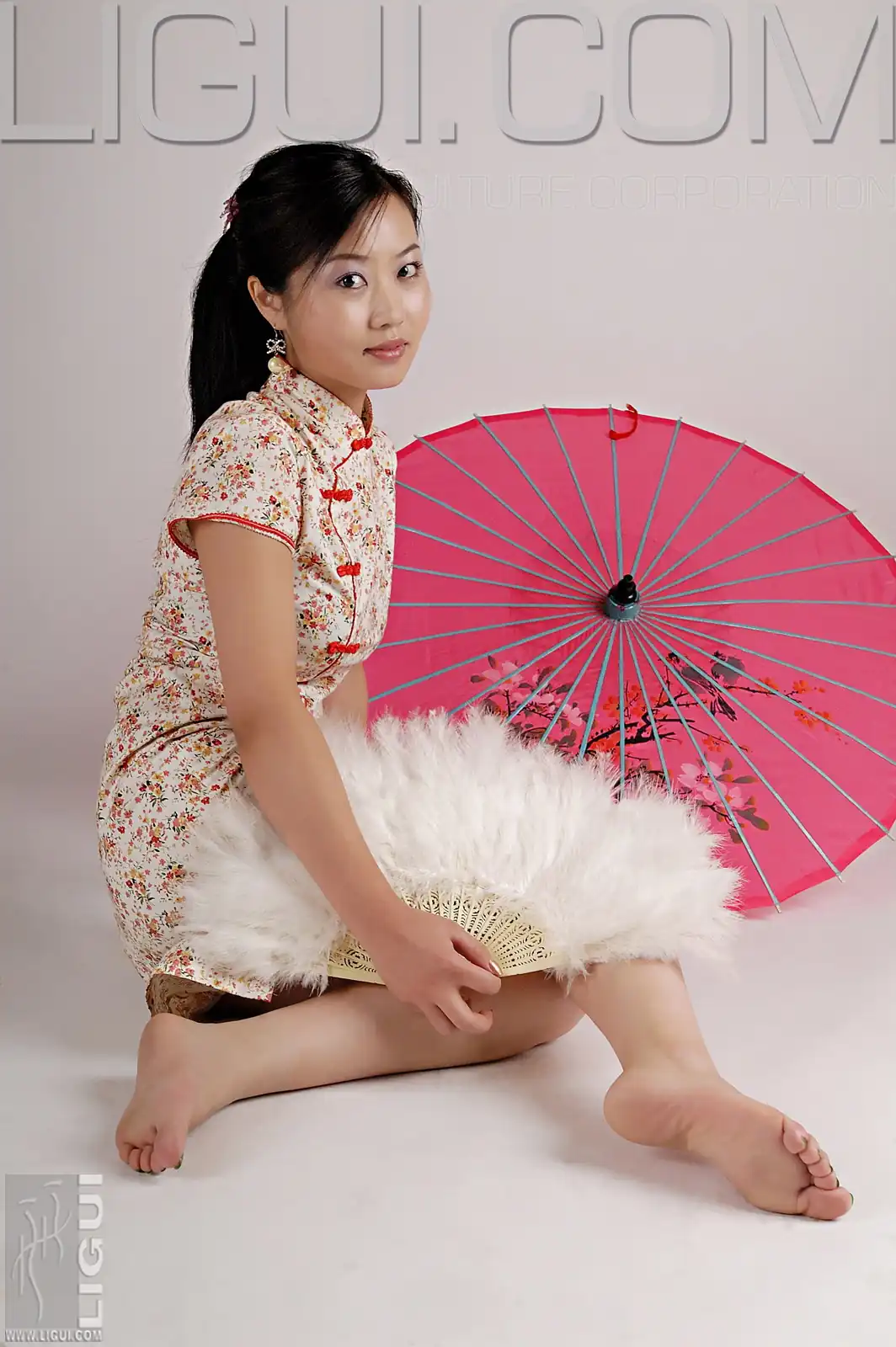 [Ligui丽柜] 2007-07-22 小璐璐旗袍的诱惑 - 第1张
