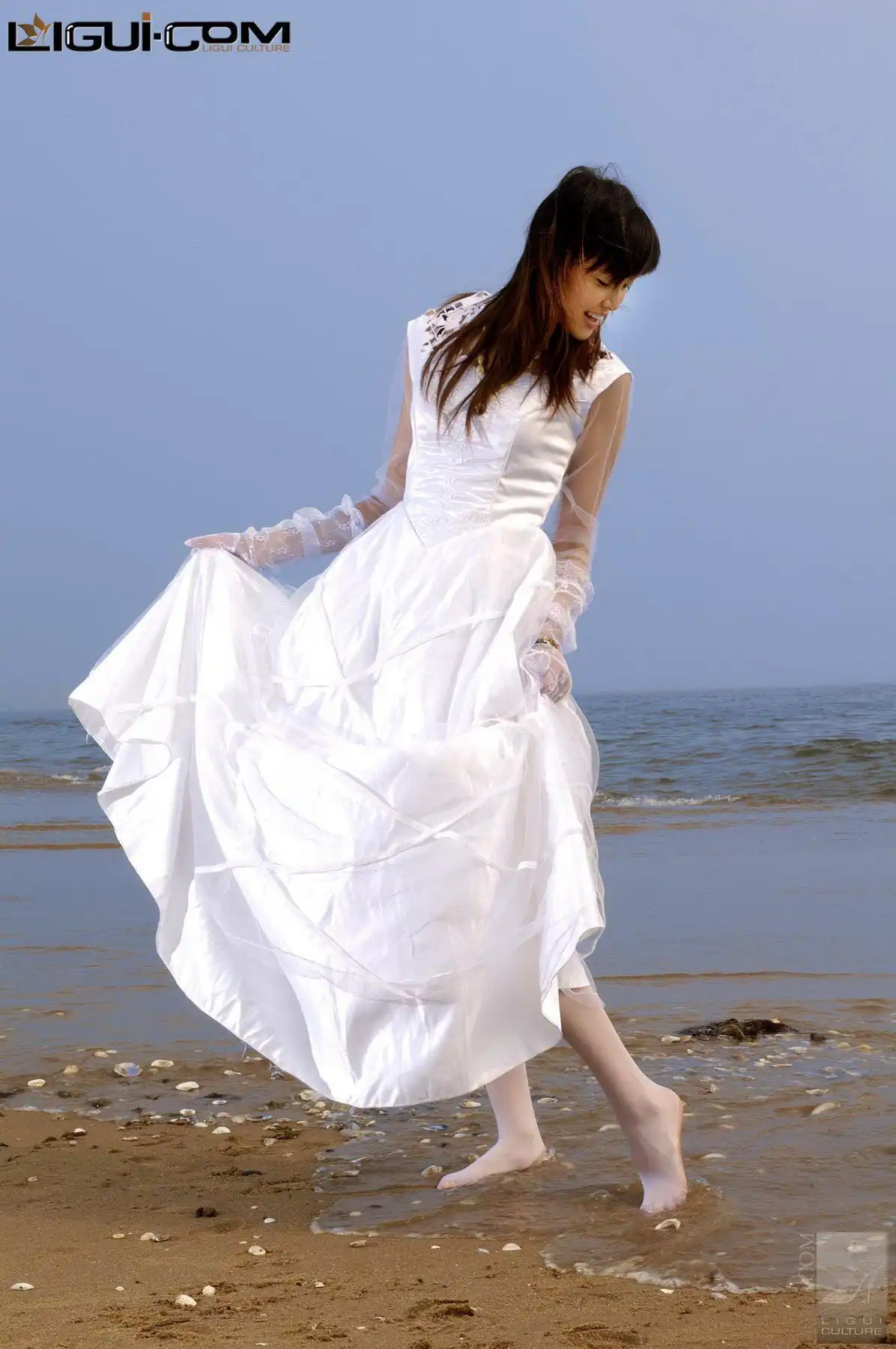 [Ligui丽柜] 2008.05.08 菲儿 出海旅行的最大收获—丝袜版白雪公主