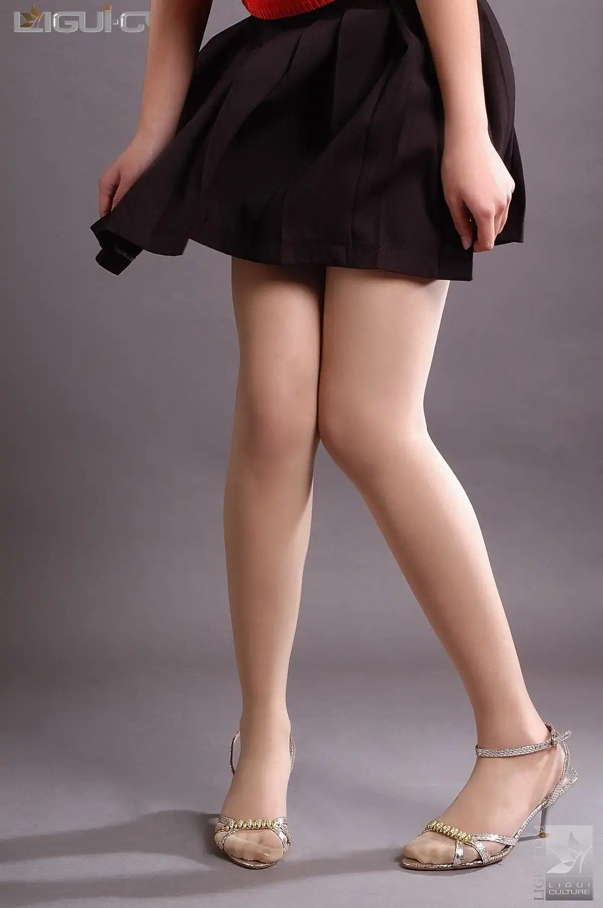 [Ligui丽柜] 2008.08.17 包莹 凌乱美-丝袜 - 第3张