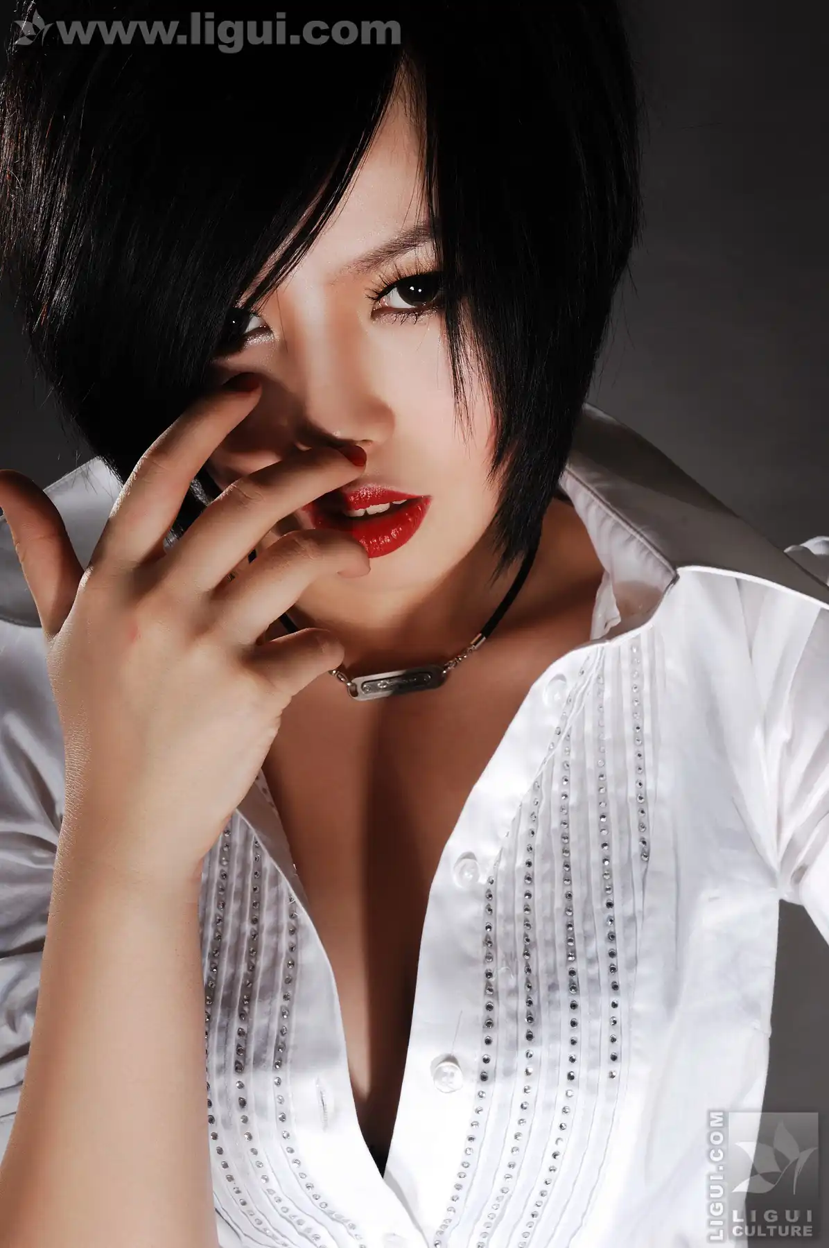 [Ligui丽柜] 2010.01.27 奢华的气质，唯美的视觉 model 慕子