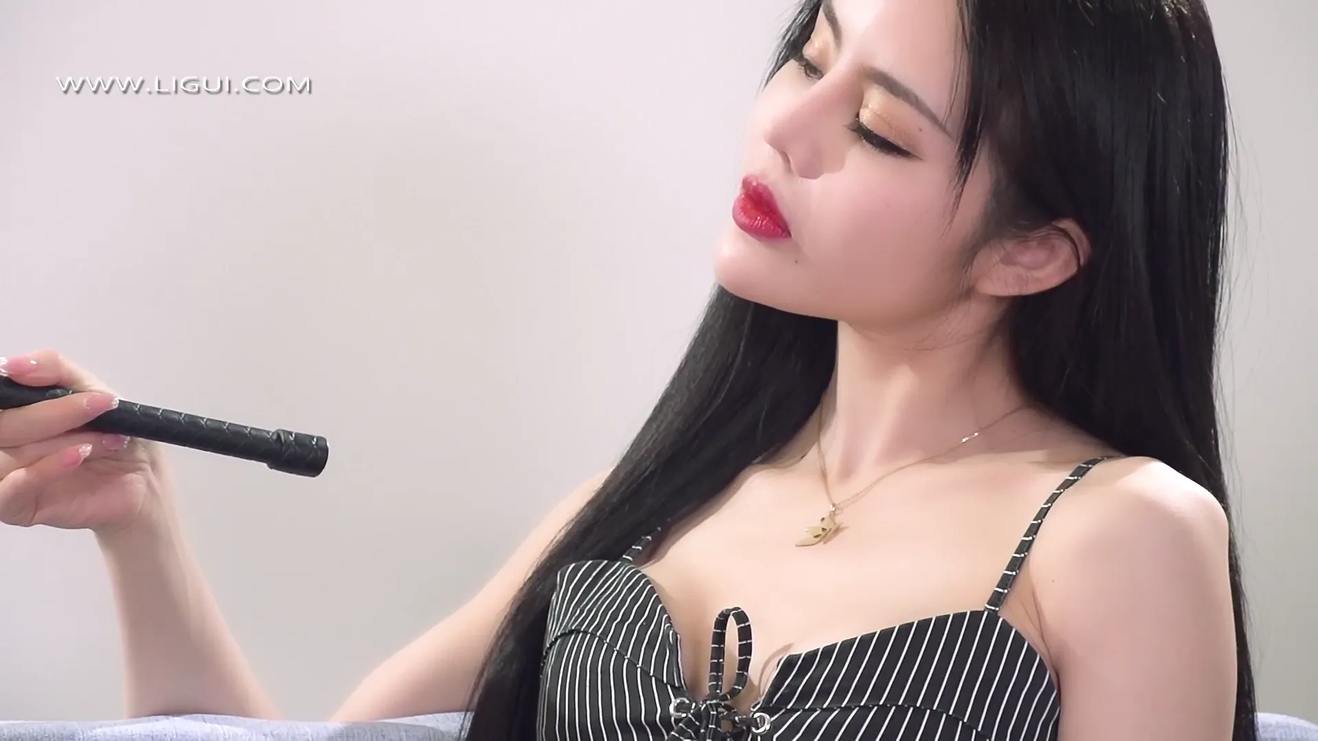 Ligui丽柜 高清视频 NO.506 2022.03.04 双生花-颜匪俏警花 凉儿&汐汐[1V／667MB] - 第1张
