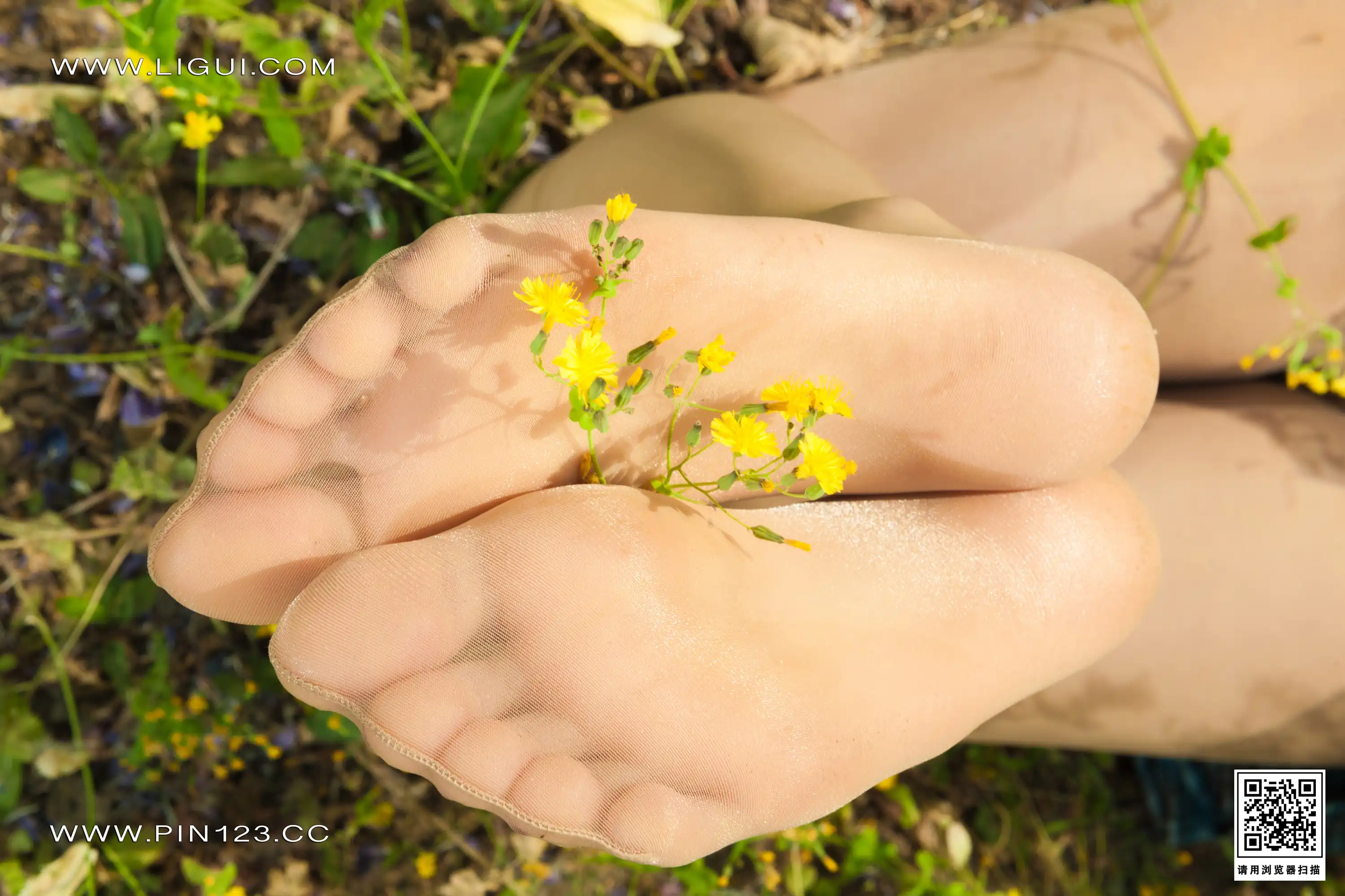 Ligui丽柜 2022.09.26 野花芬芳 汐汐[63P／120MB]