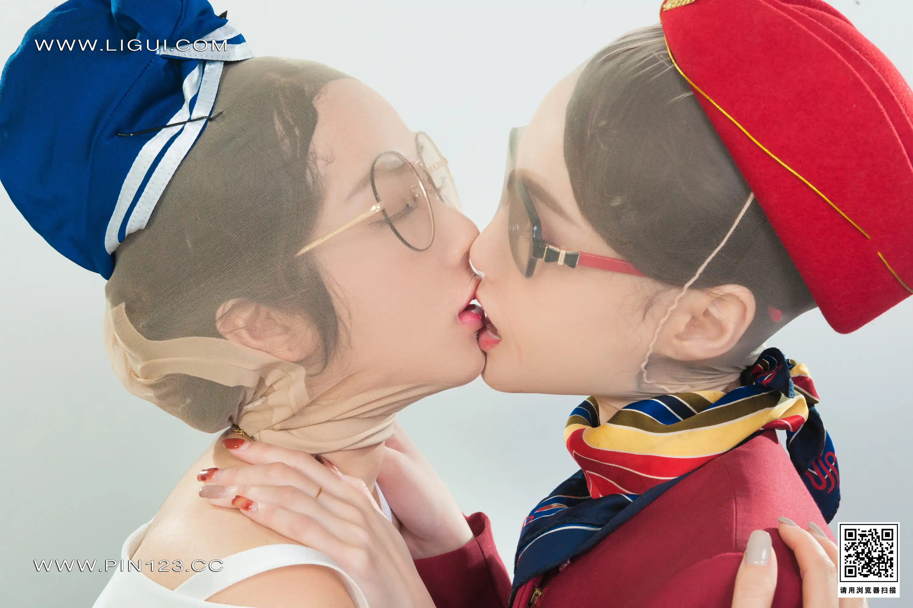 Ligui丽柜 2022.11.11 双生花空中丝欲 汐汐＆心心[97+1P／116MB] - 第2张