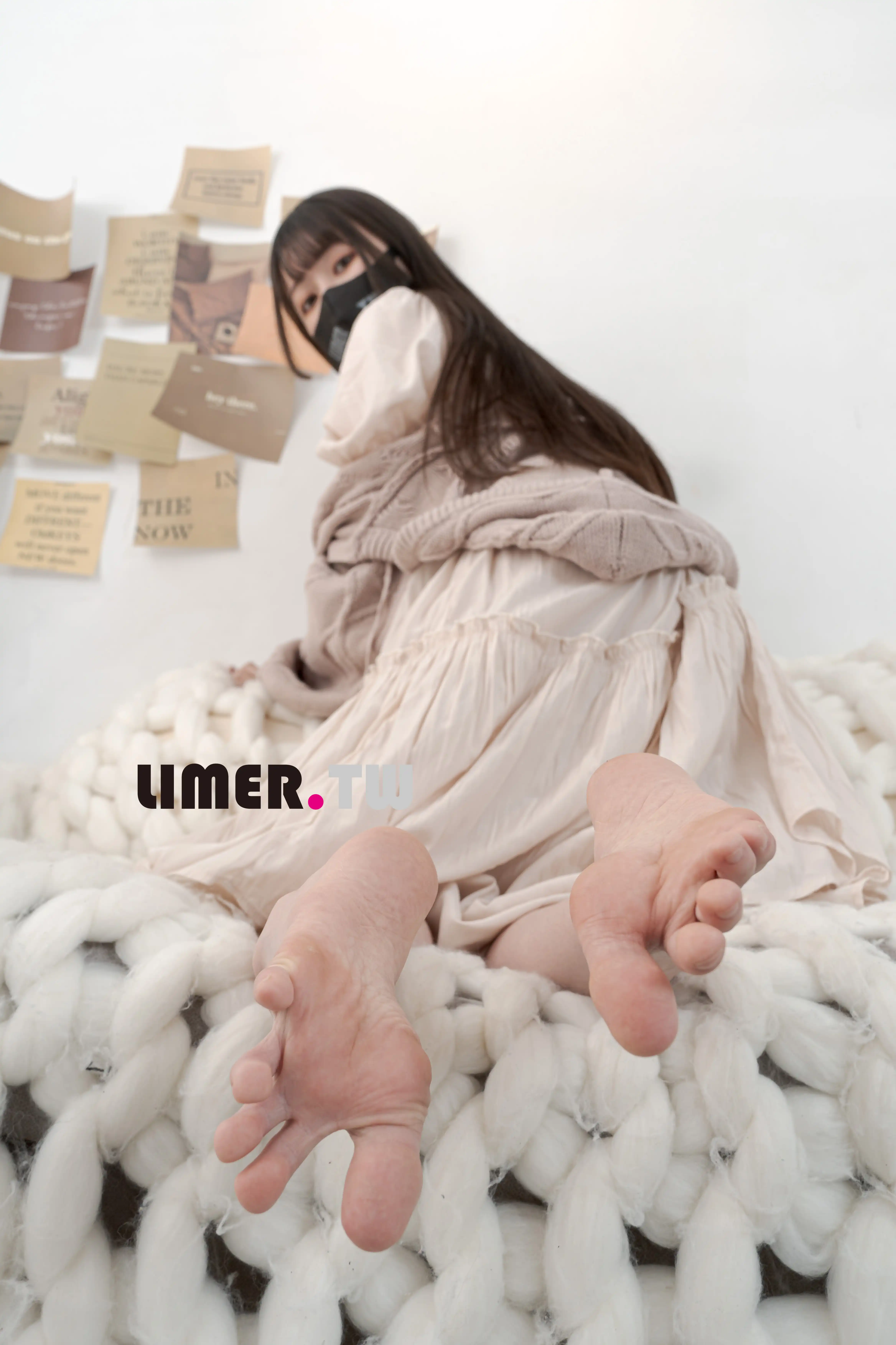 Limerence NO.105 Miya 涼鞋 素甲 粉嫩通紅裸足 一次滿足 [168P1V 3.23GB] - 第3张