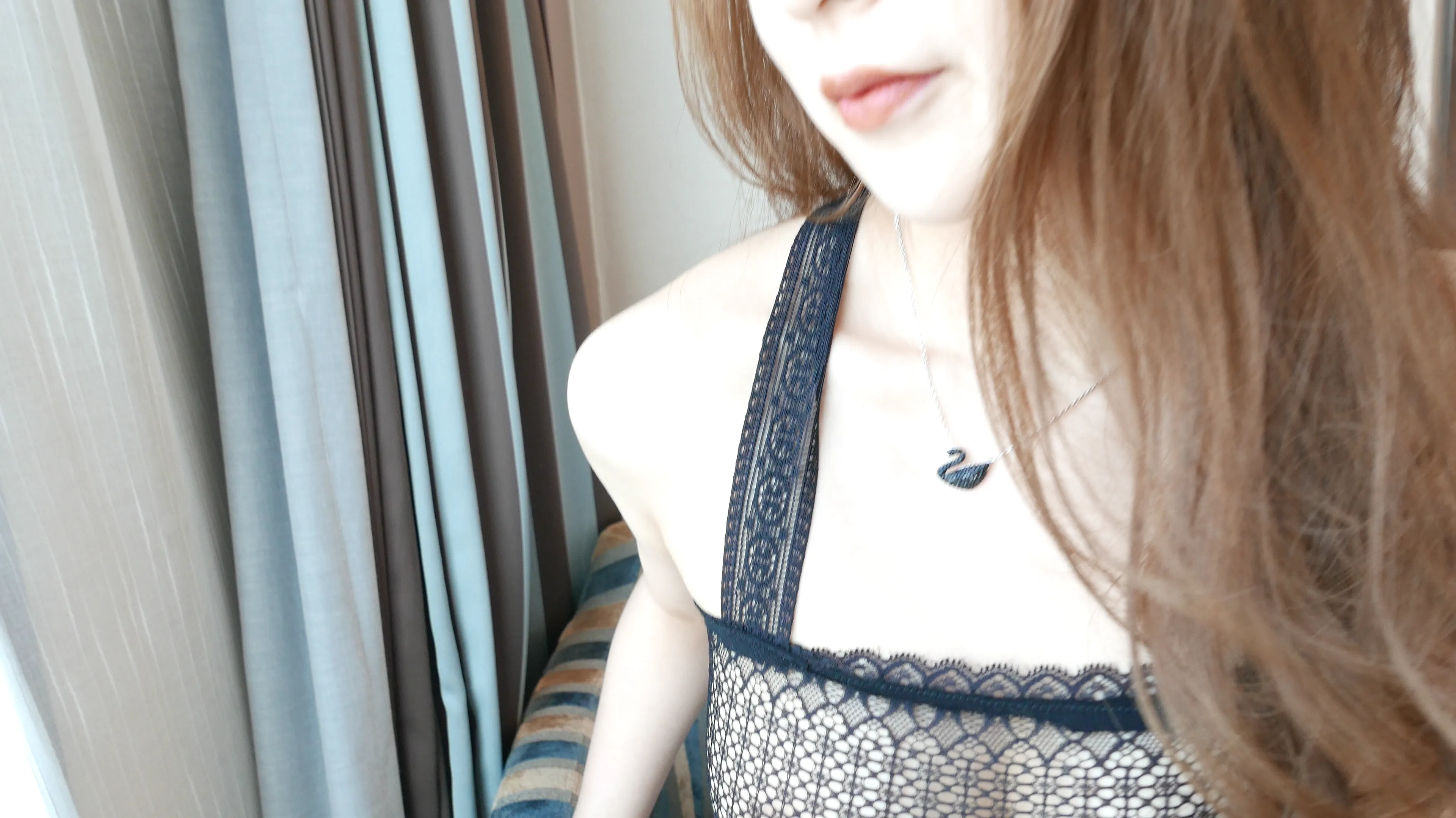 110_[MISSLEG蜜丝] 钻石版视频 VF乔依琳第一次约拍视频花絮 [5V-1250M] - 第12张
