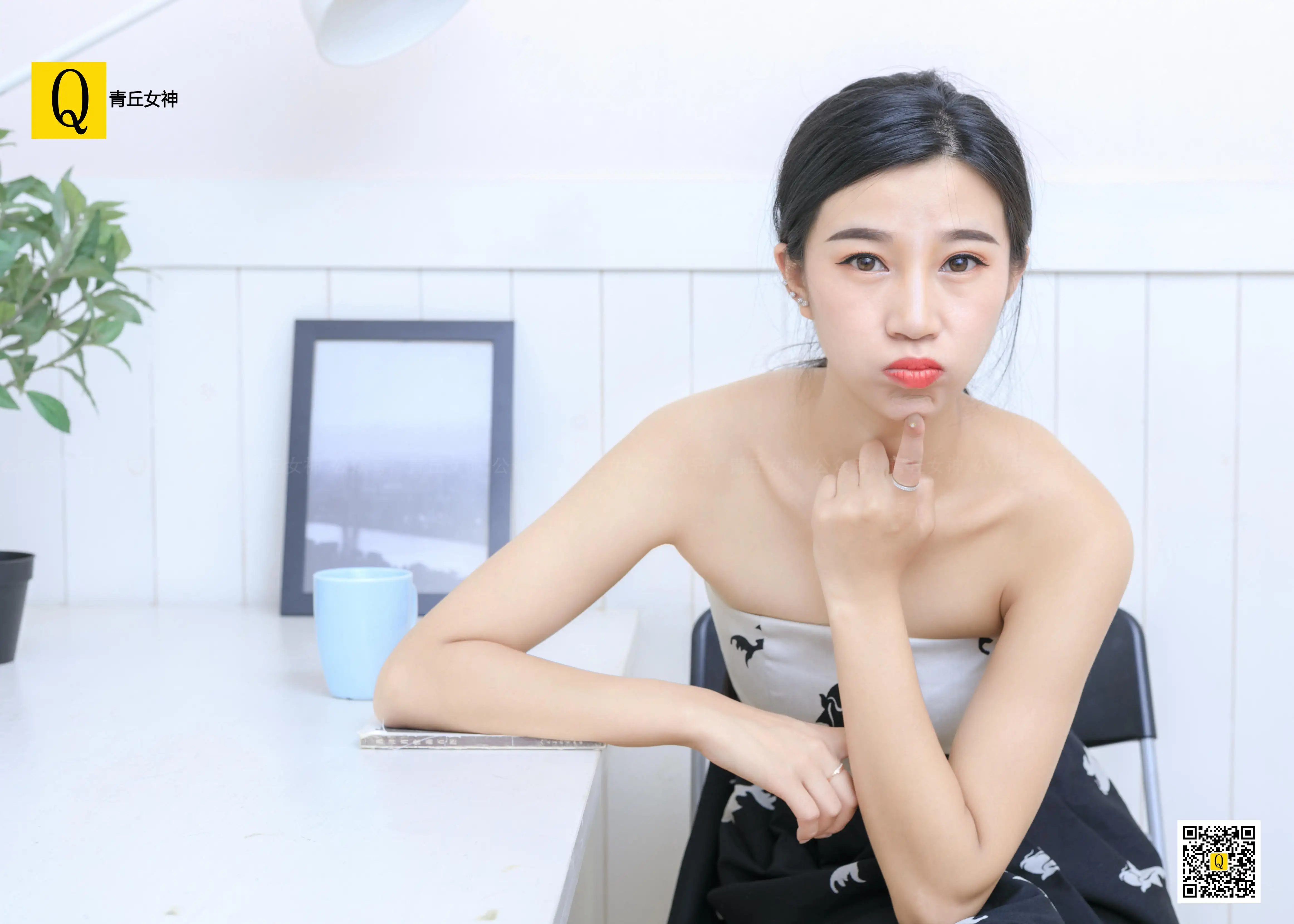 该如何去体验丝袜的触感 - 第2张