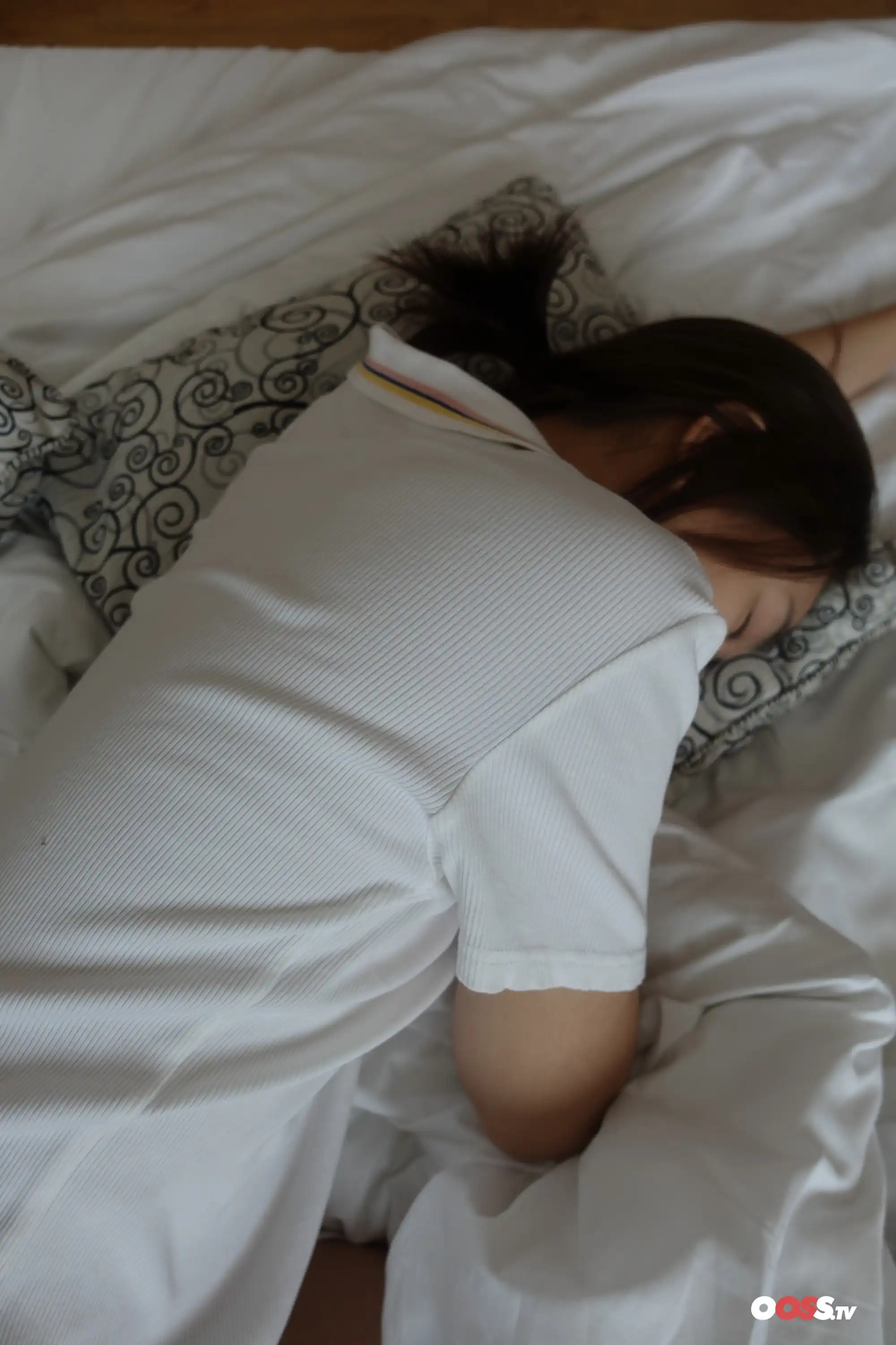 ROSI写真 2020.12.17 NO.3301[25+1P／17.2MB] - 第2张