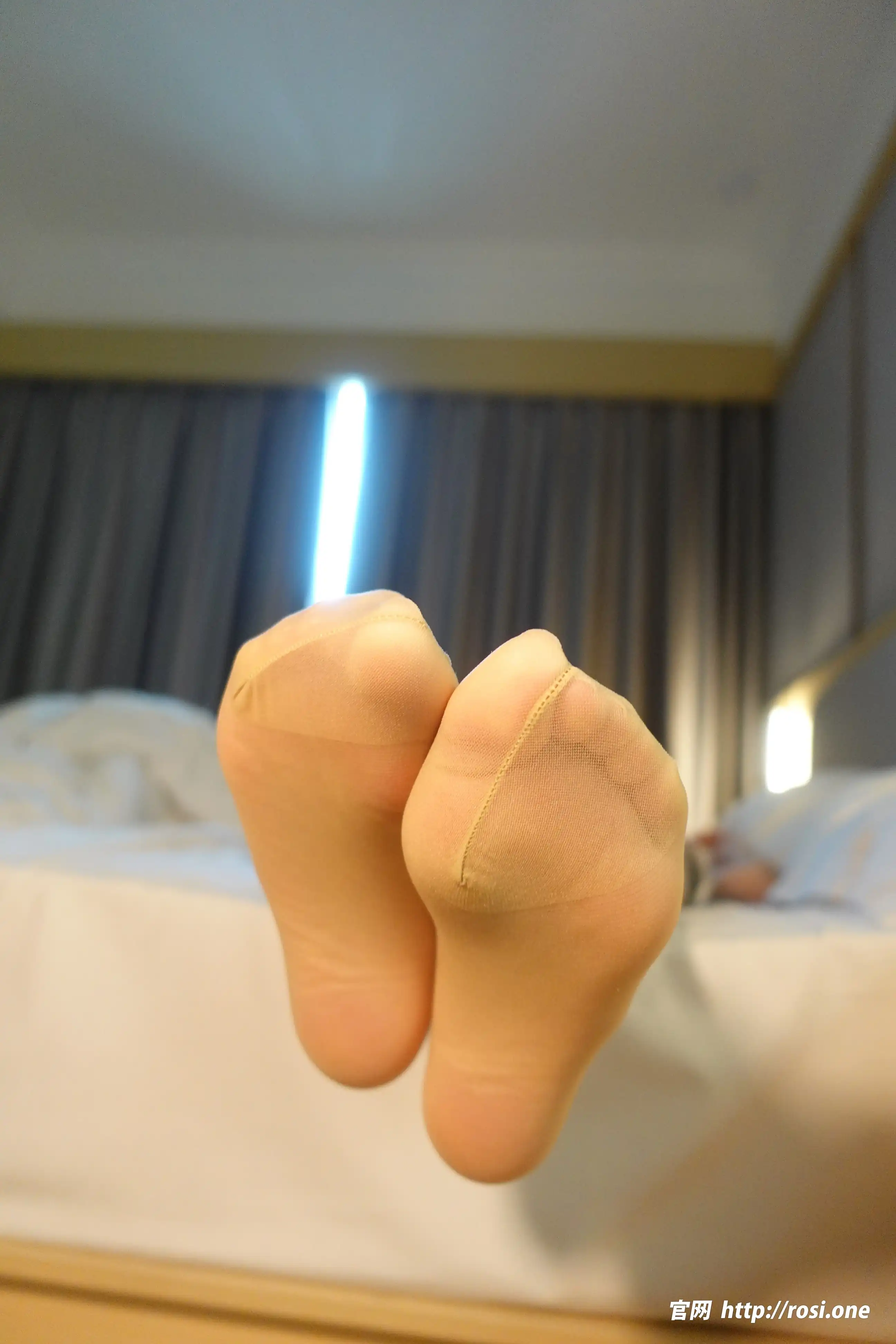 ROSI写真 2022.12.27 NO.4040[304+1P／400MB] - 第1张