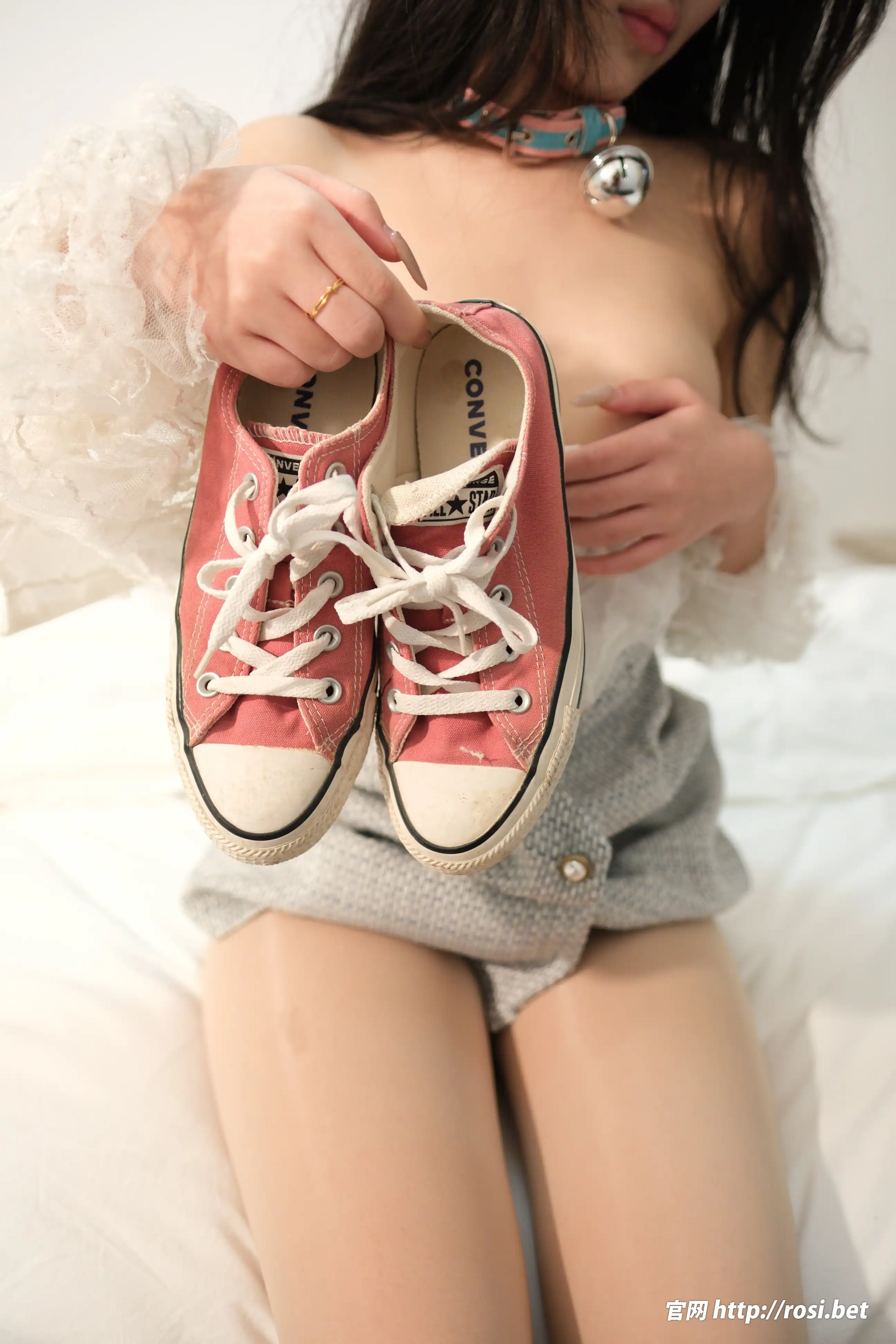 ROSI写真 2025.12.23 NO.5132 [66P 180M] - 第1张