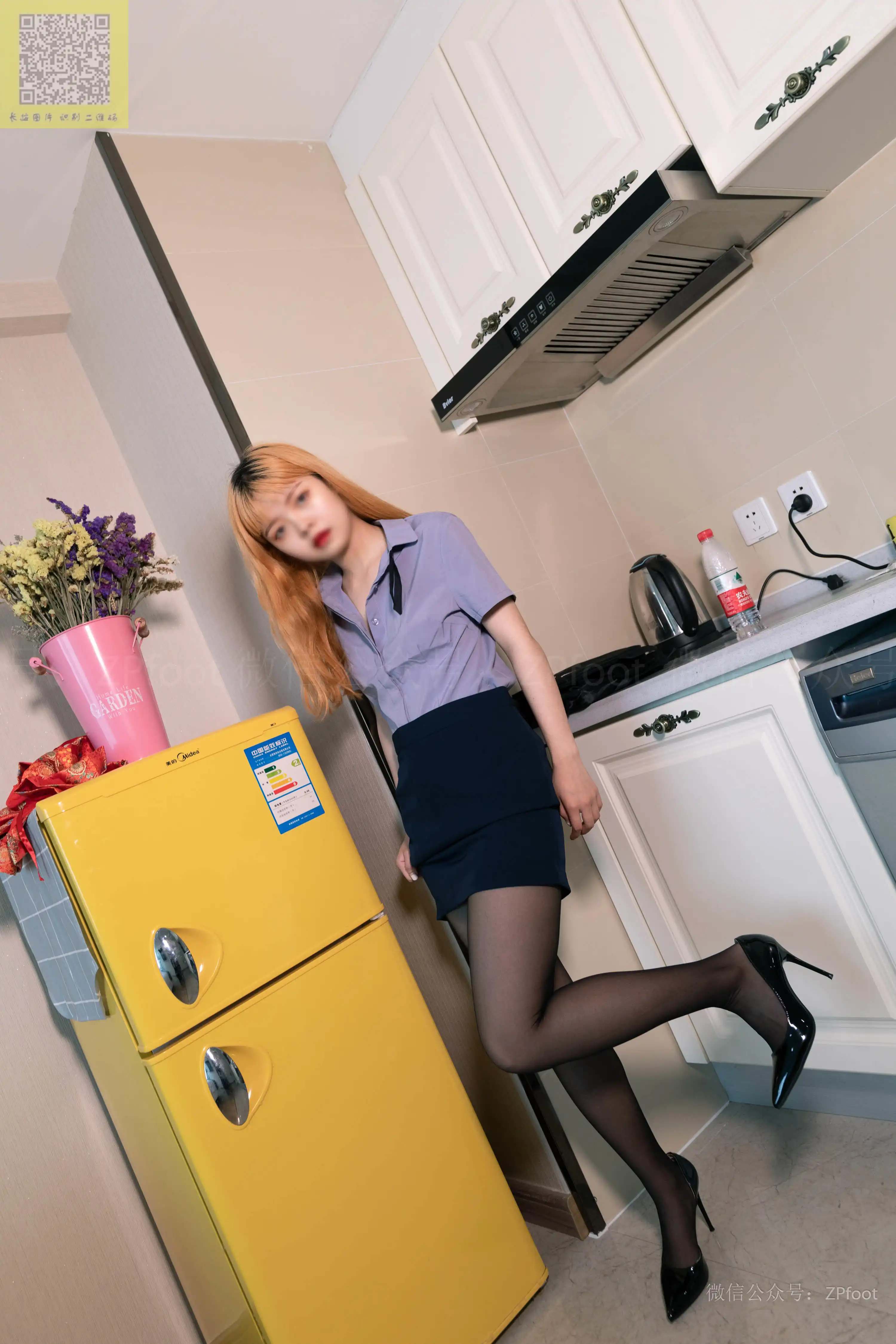 ISS山茶摄影 006 漂亮的黑丝美腿少妇 [54P+45M] - 第2张