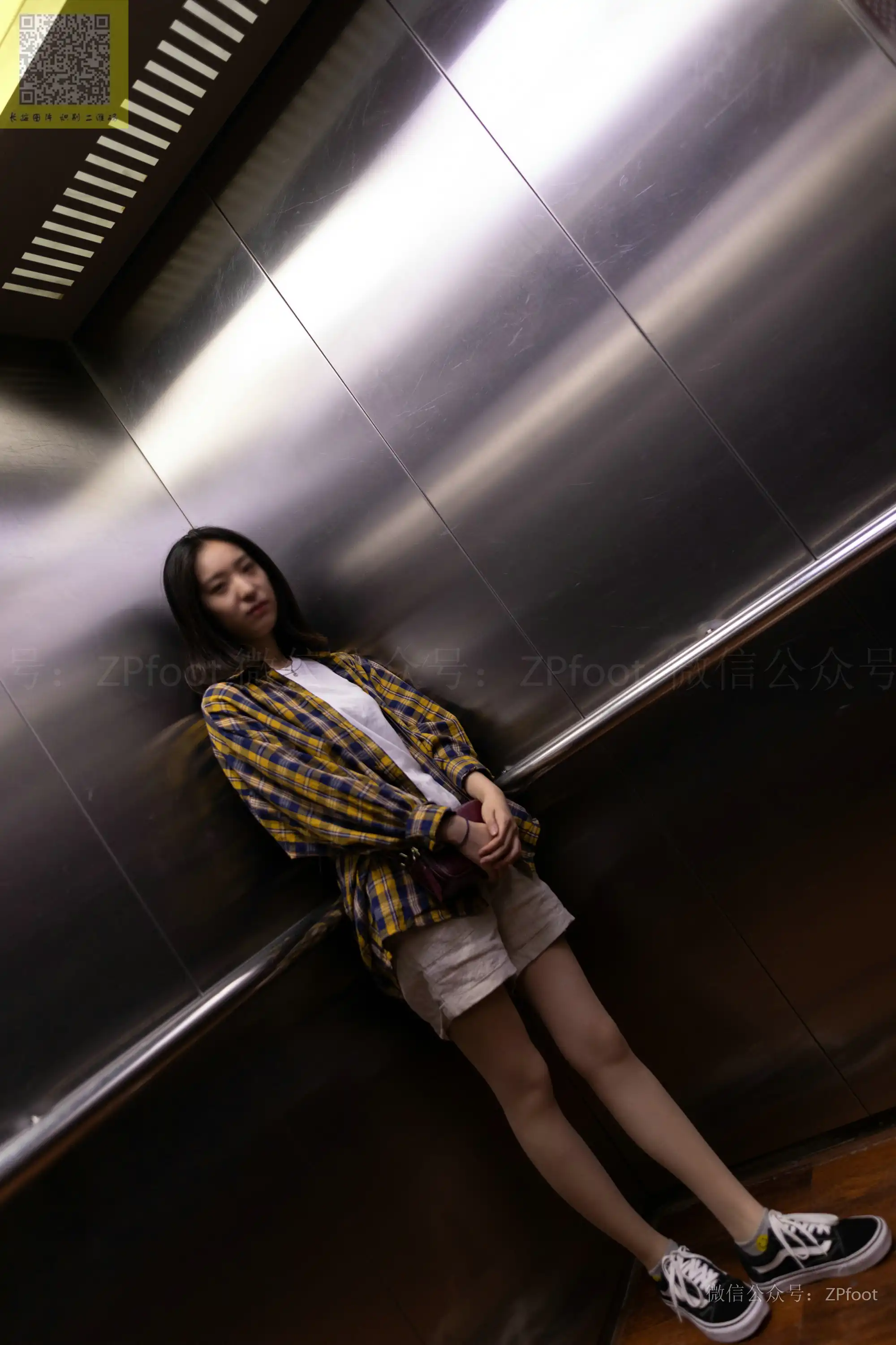 ISS山茶摄影 044 学妹棉袜肉丝 [85P+90M] - 第2张