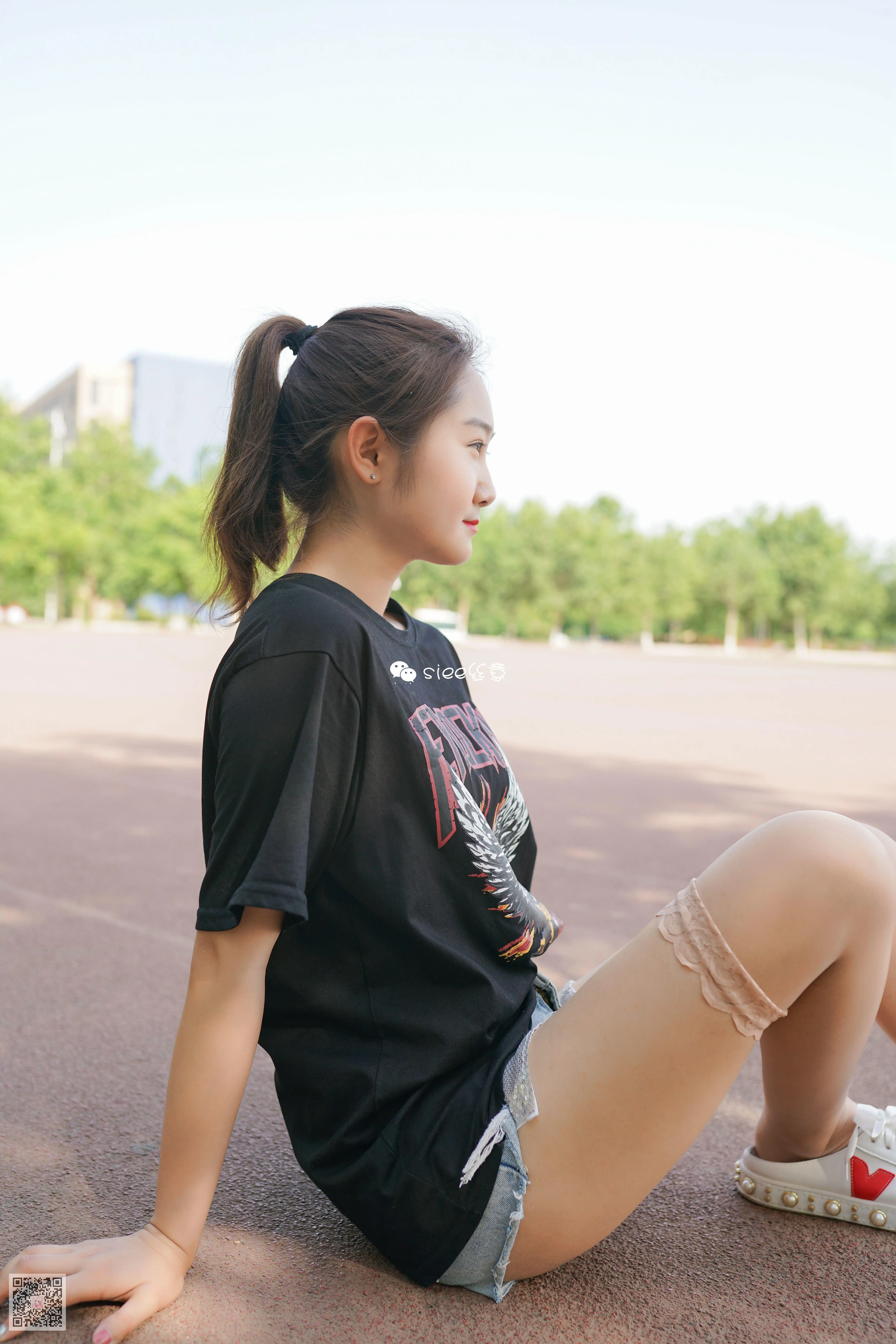 SIEE丝意 No.299 晶晶 操场的故事 [54P-137MB] - 第2张
