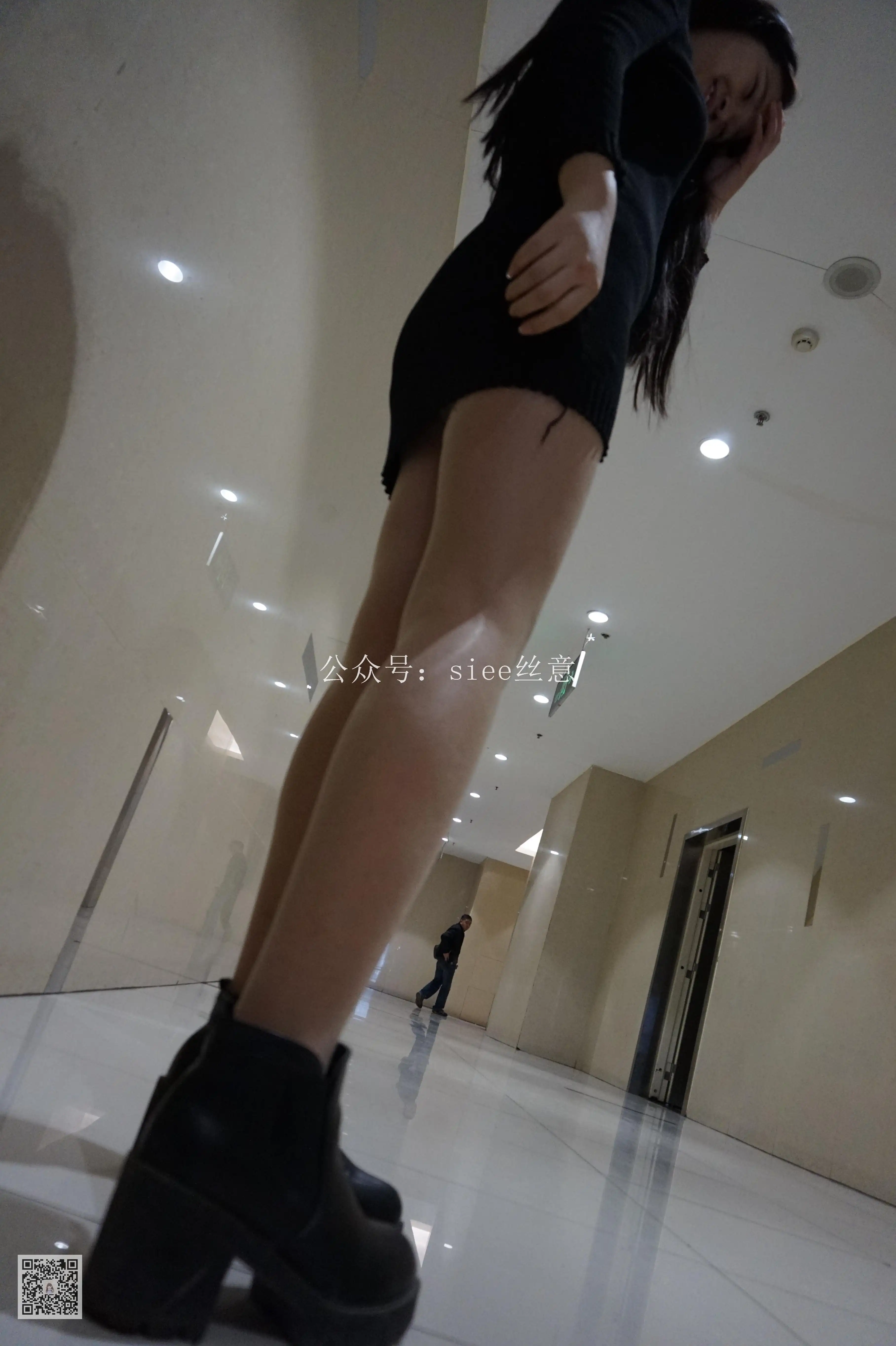 SIEE丝意 No.025 曦曦的黑色紧身裙配肉丝 [70P91.6MB] - 第3张