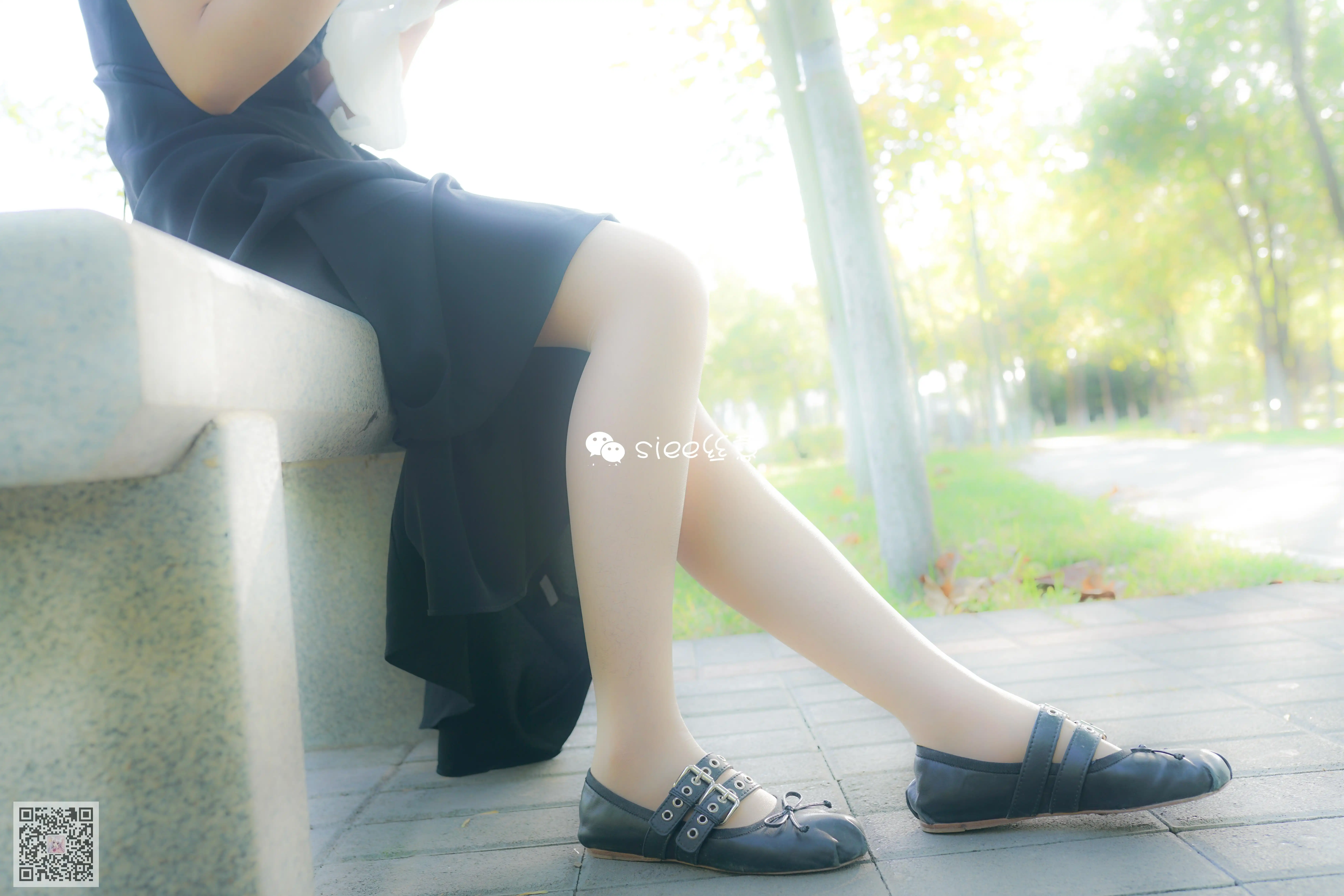 SIEE丝意 No.188 珊珊~长裙也要穿絲袜 [37P49.1MB] - 第2张