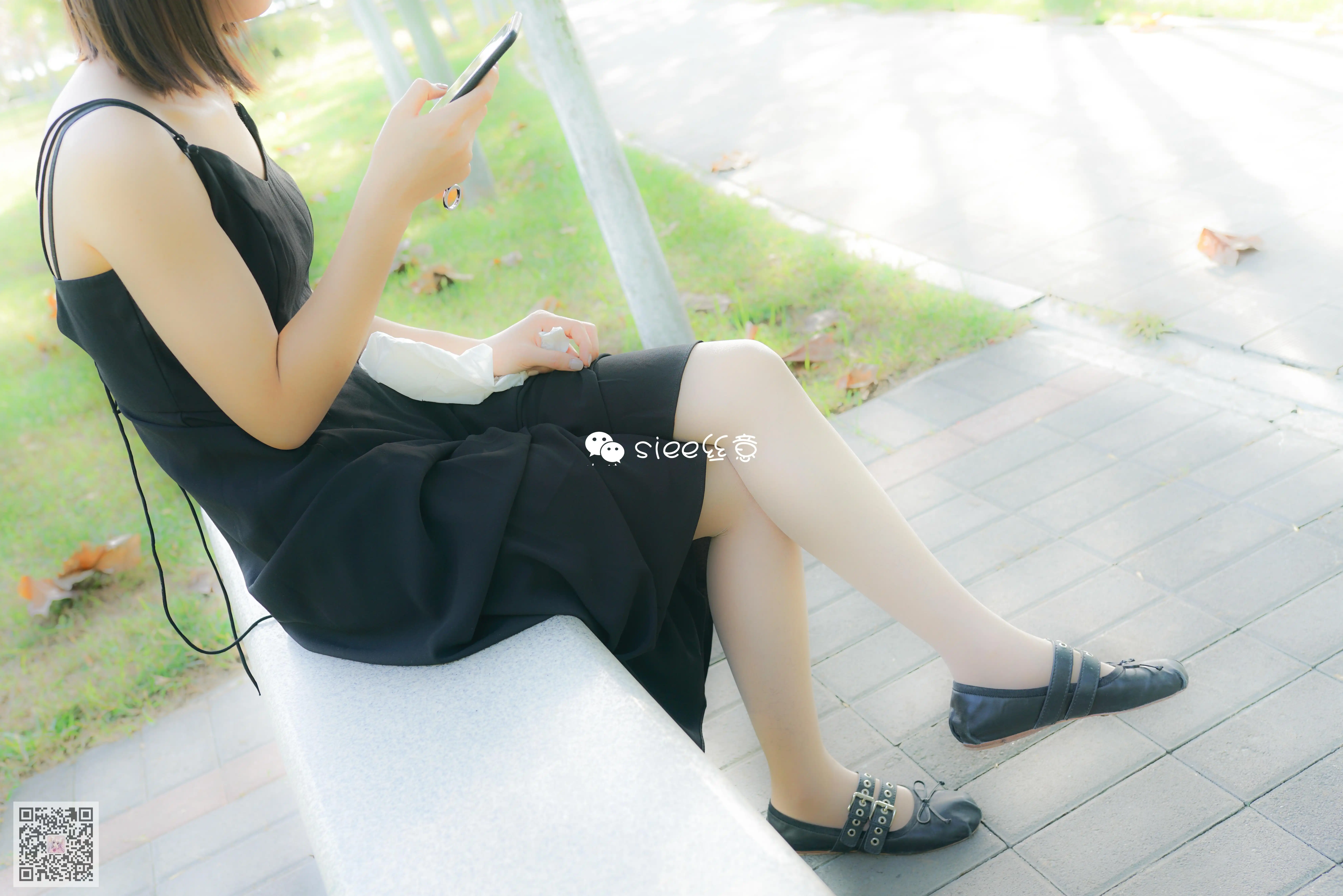 SIEE丝意 No.188 珊珊~长裙也要穿絲袜 [37P49.1MB] - 第4张