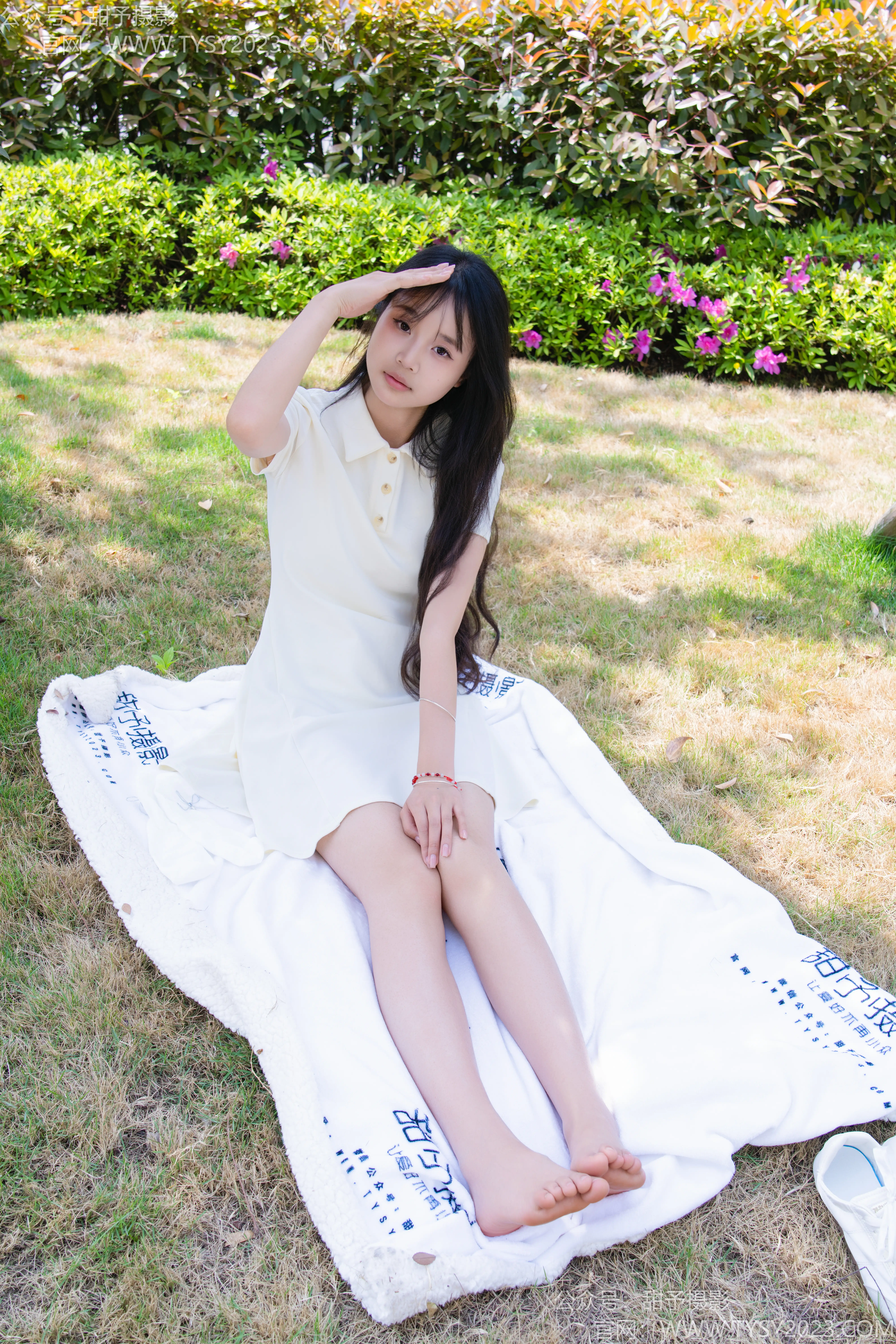 甜予摄影 NO.199 小橙子 板鞋、白棉袜、裸足 [131P2V 9..33GB]