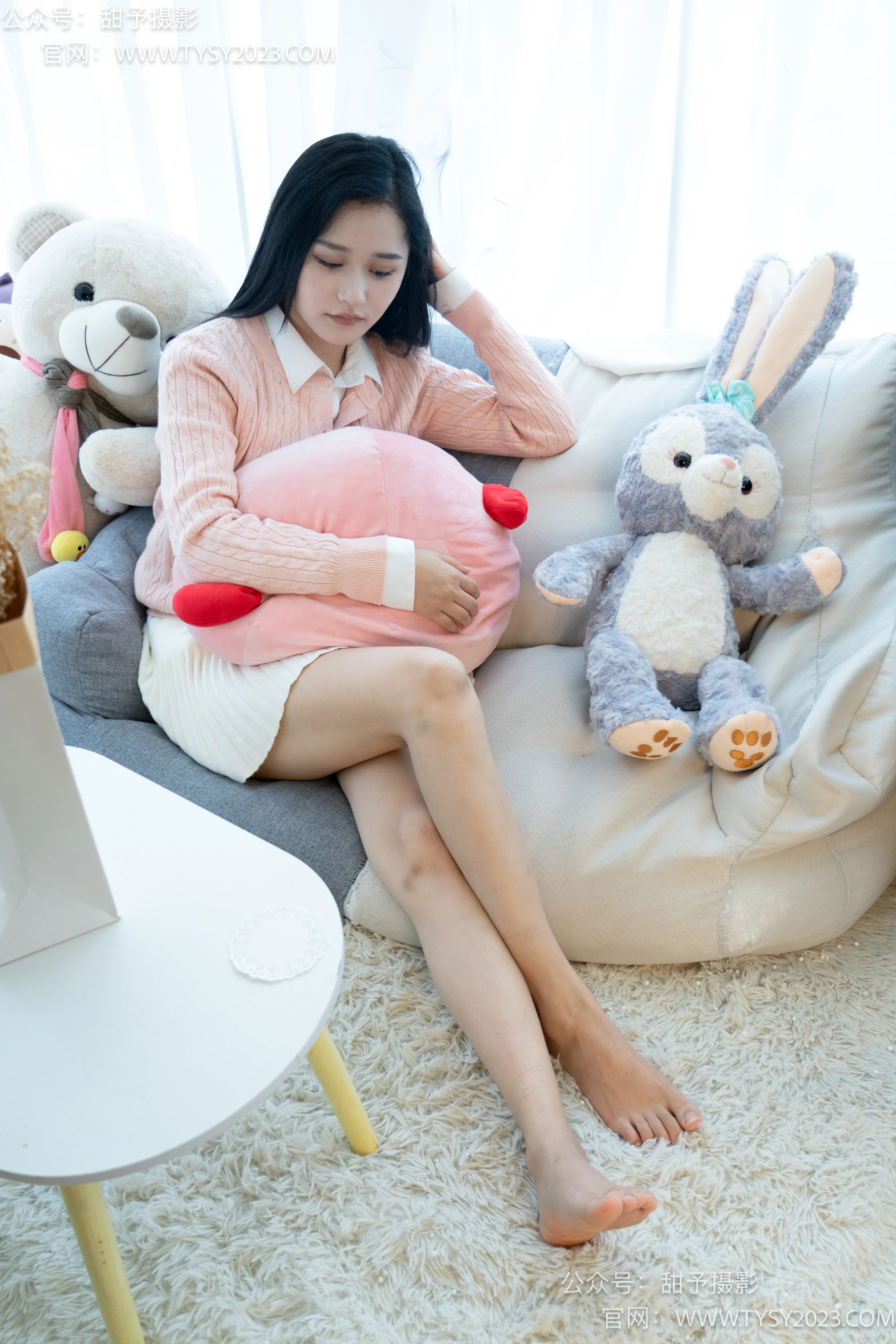 甜予摄影 NO.037 澜澜-板鞋、白棉袜、裸足 [120P2V-9.63GB] - 第3张