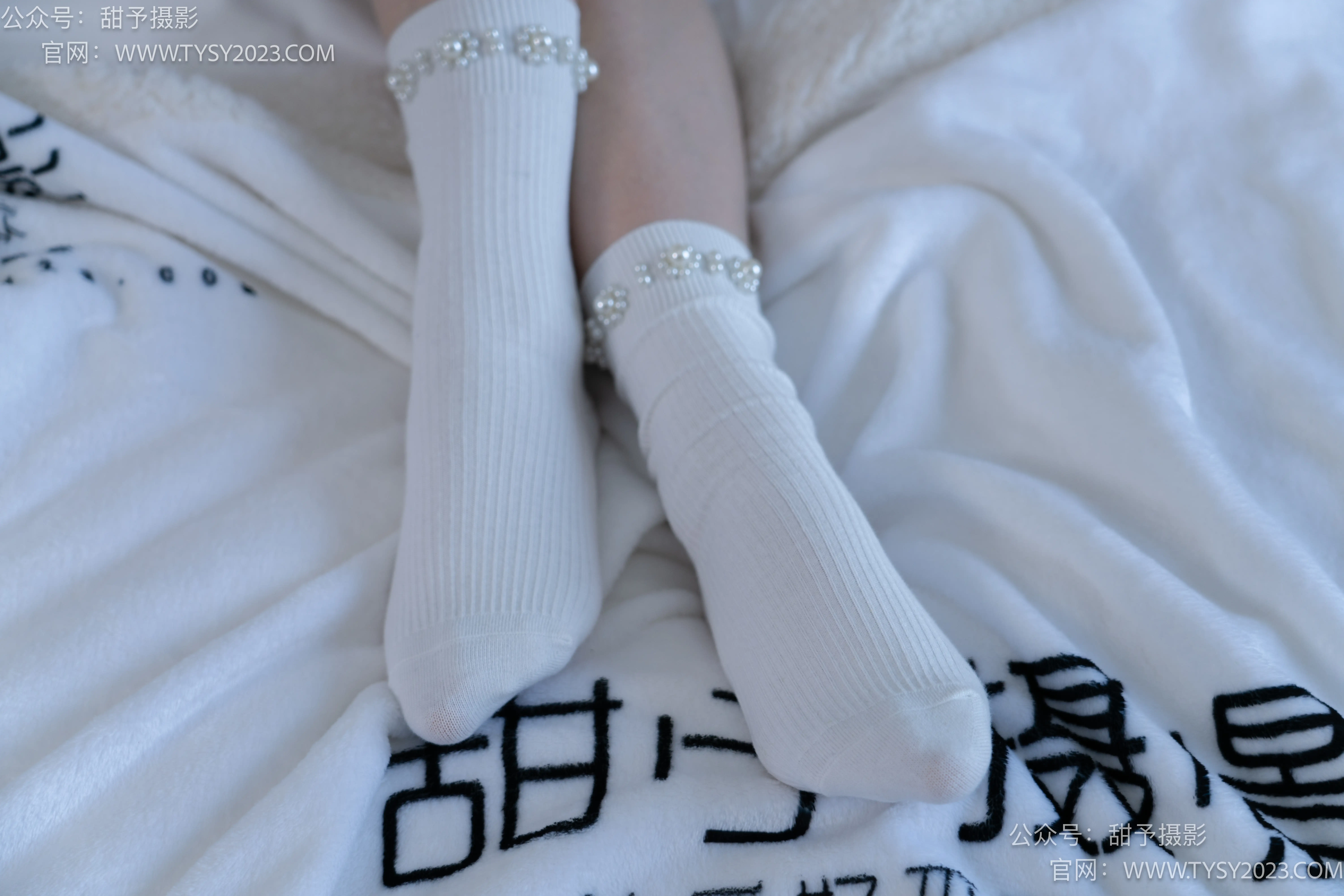 甜予摄影 NO.039 璇璇-板鞋、白棉袜 [202P2V-13.1GB] - 第1张