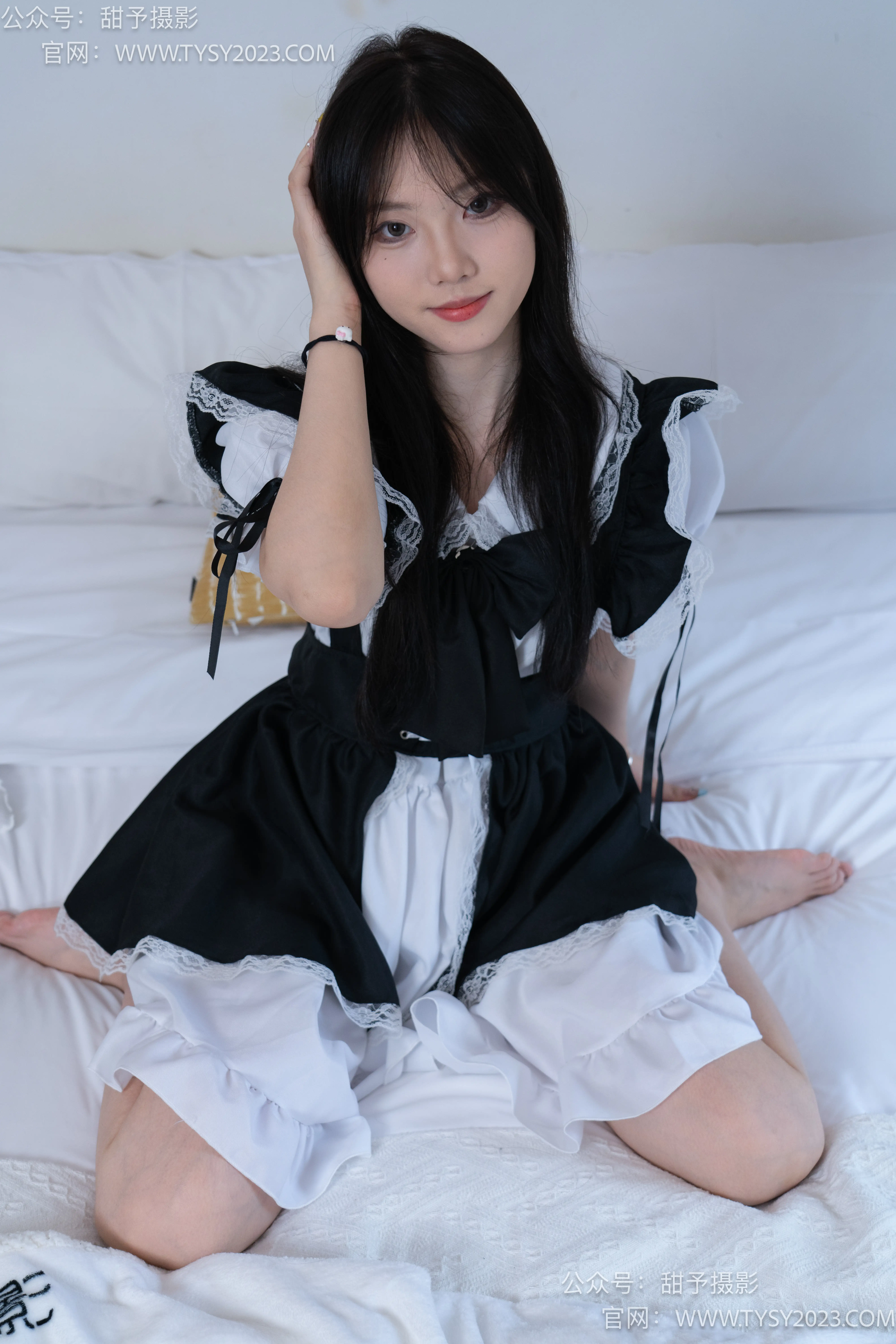 甜予摄影 NO.083 璇璇-运动鞋、白棉袜、裸足 [134P2V 9.94 GB]
