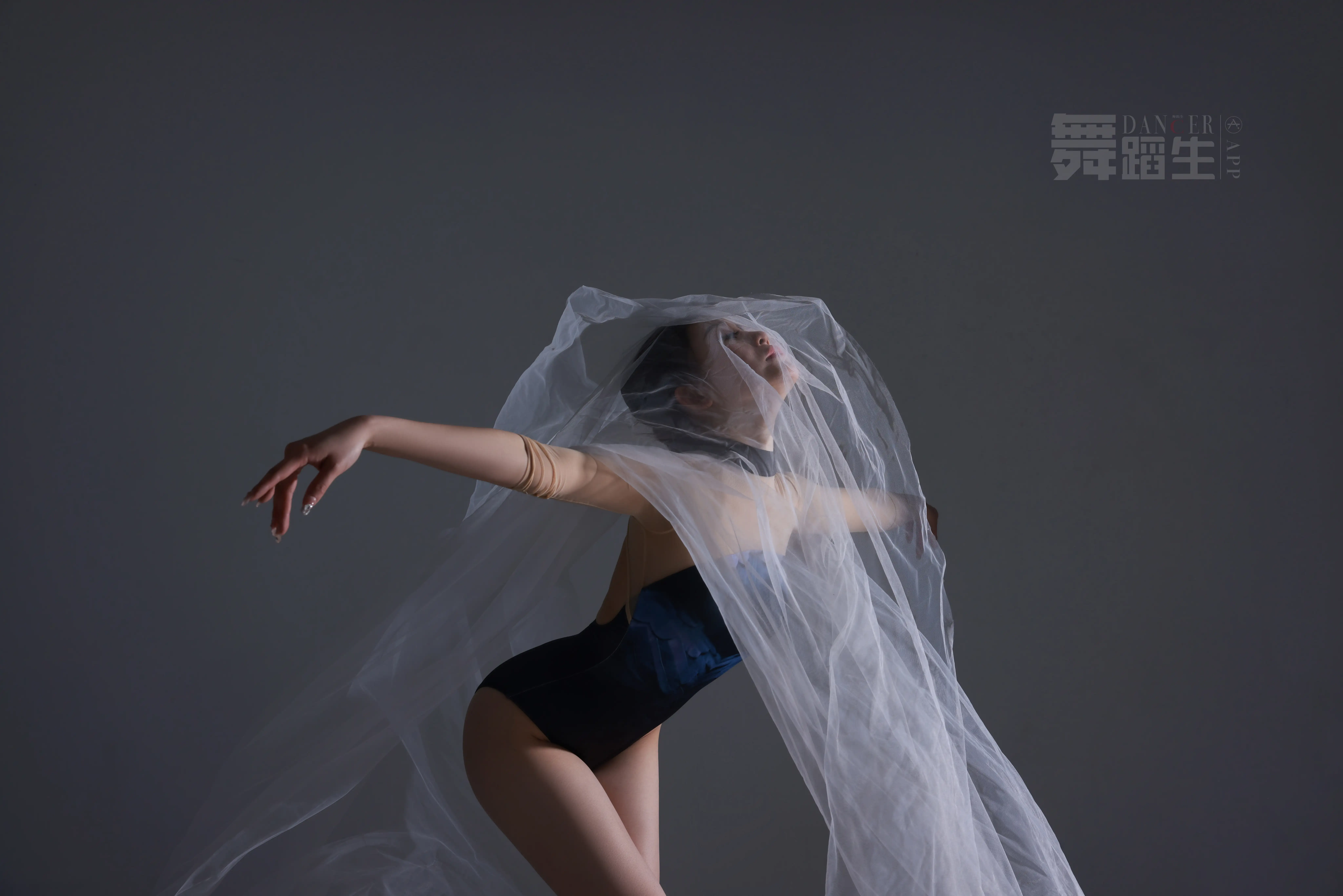 [GALLI嘉丽]舞蹈生日记 086 - 舞态生风 唐紫怡[39P／271MB] - 第1张