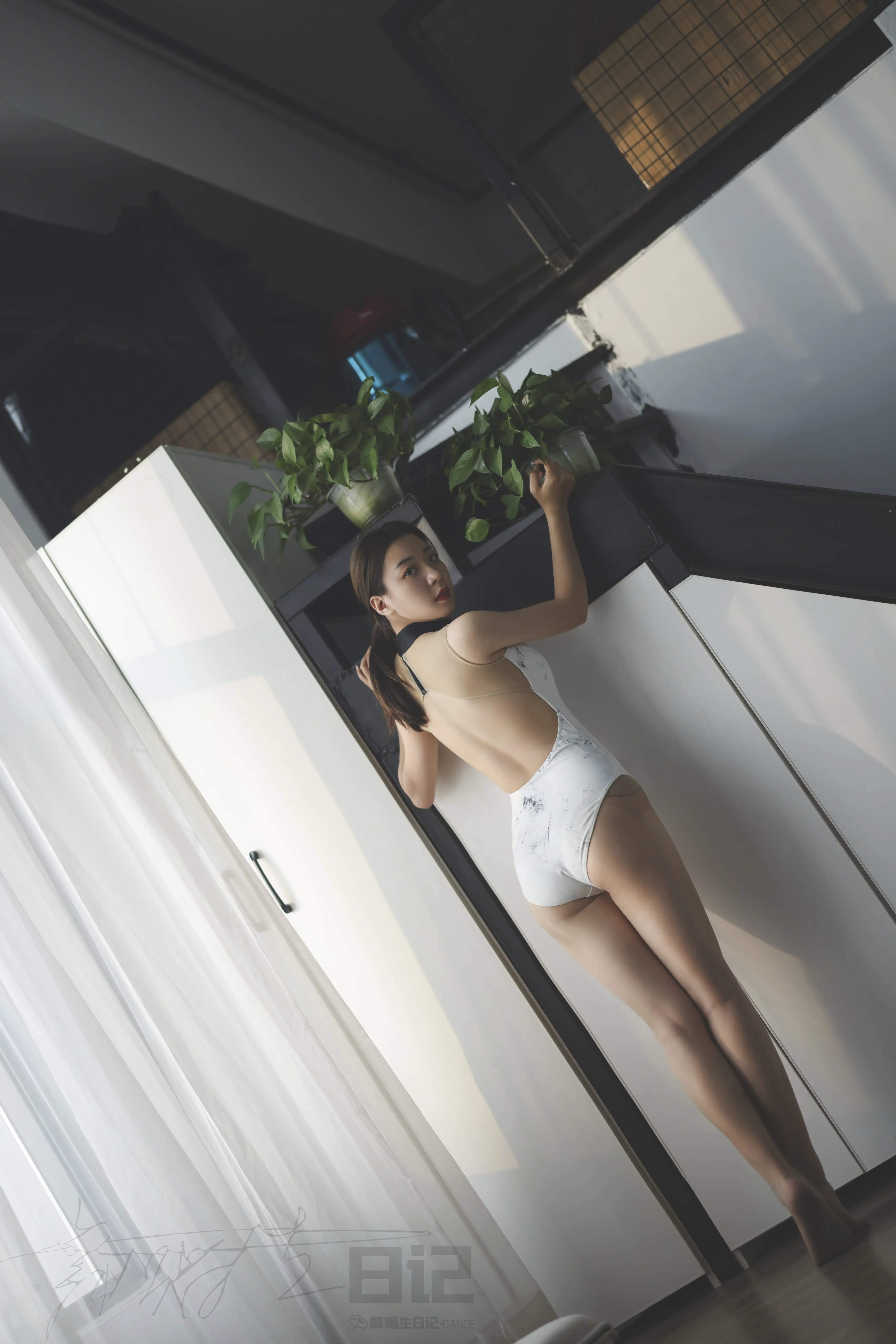[GALLI嘉丽]舞蹈生日记 068 - 子琪姐姐[53P／344MB] - 第2张