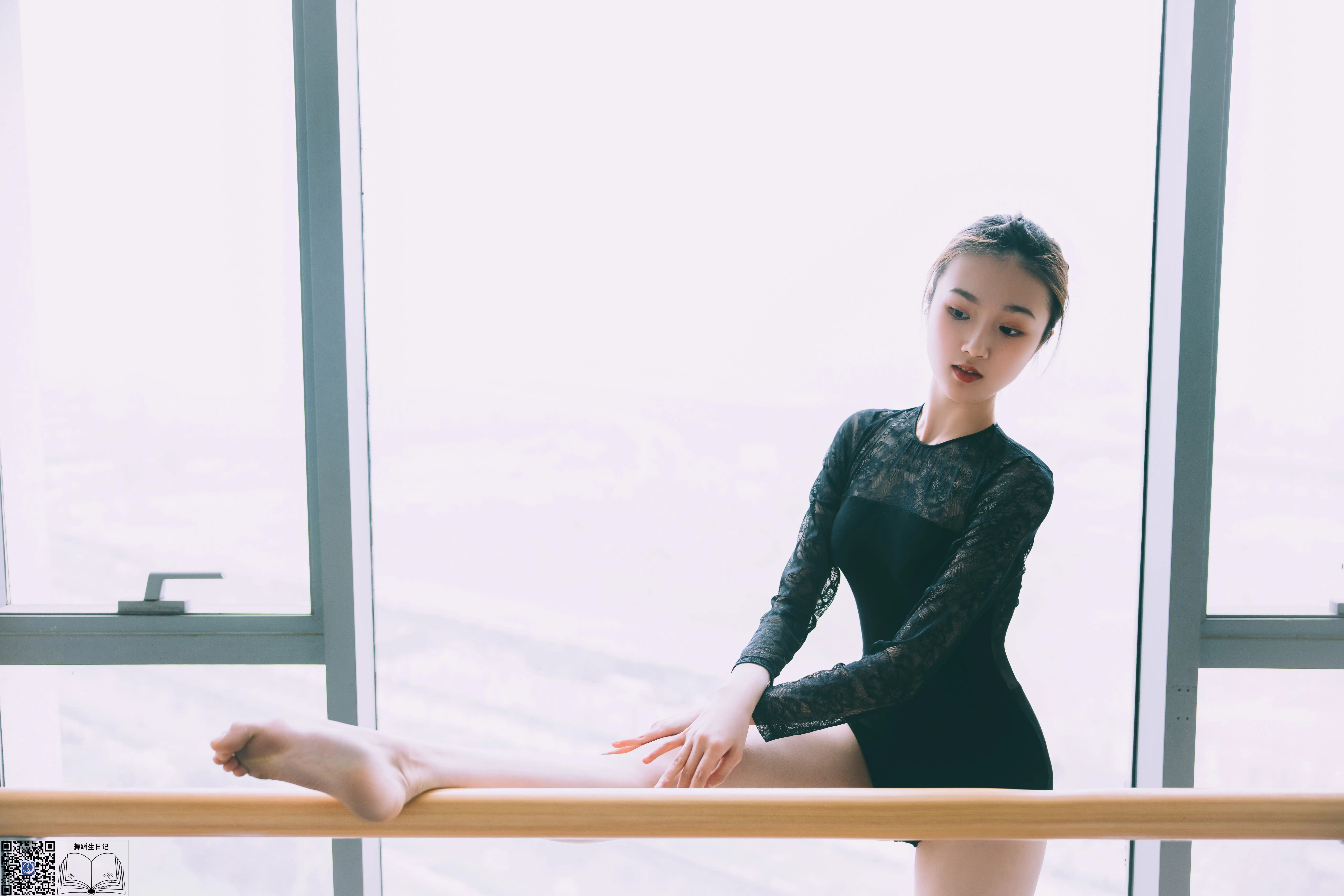 [GALLI嘉丽]舞蹈生日记 045 - 小萱[51P／350MB] - 第2张
