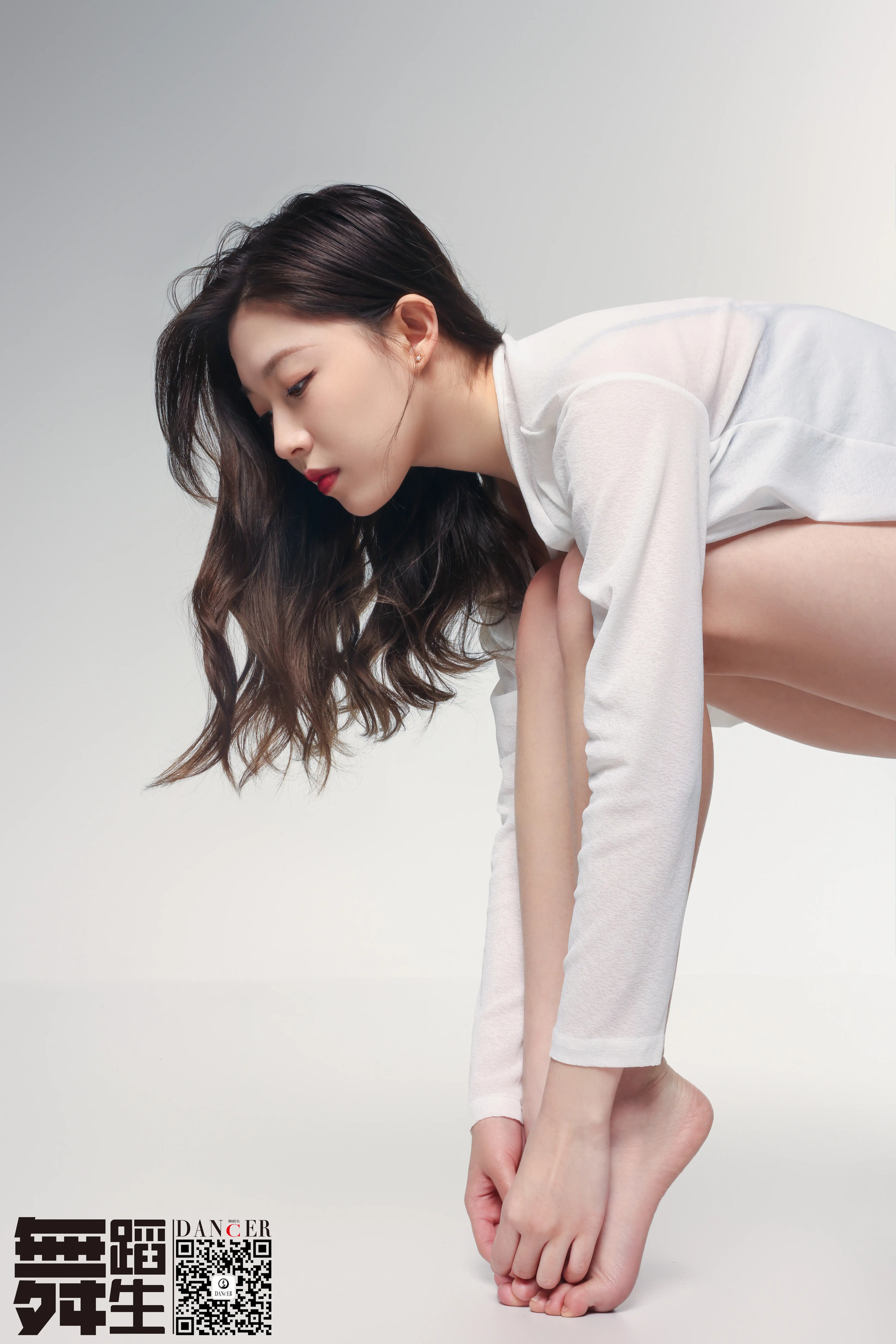 GALLI嘉丽 舞蹈生日记 109 - 羽[43P／292MB] - 第2张