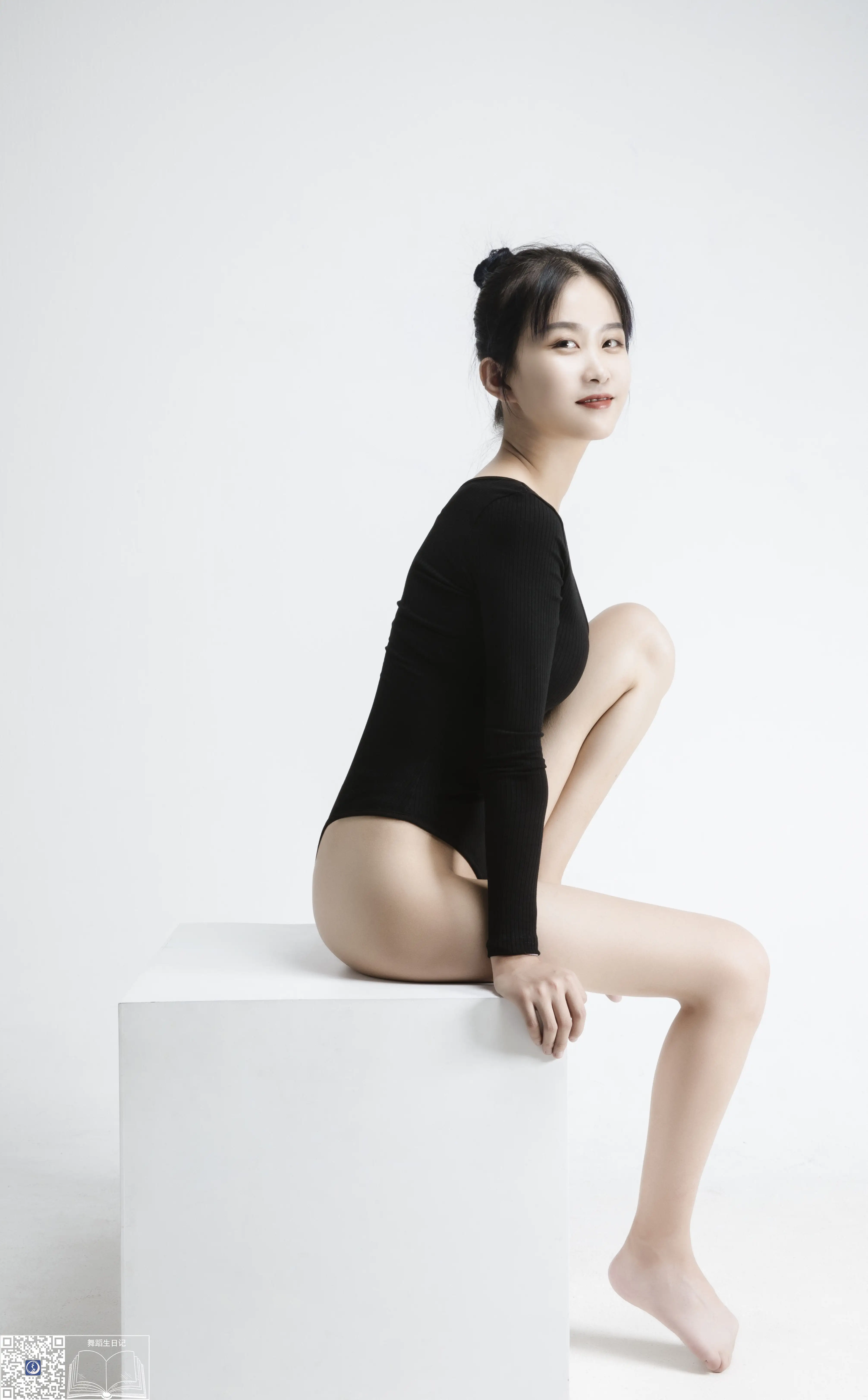 [GALLI嘉丽]舞蹈生日记 021 - 苗苗[30P／219MB] - 第3张