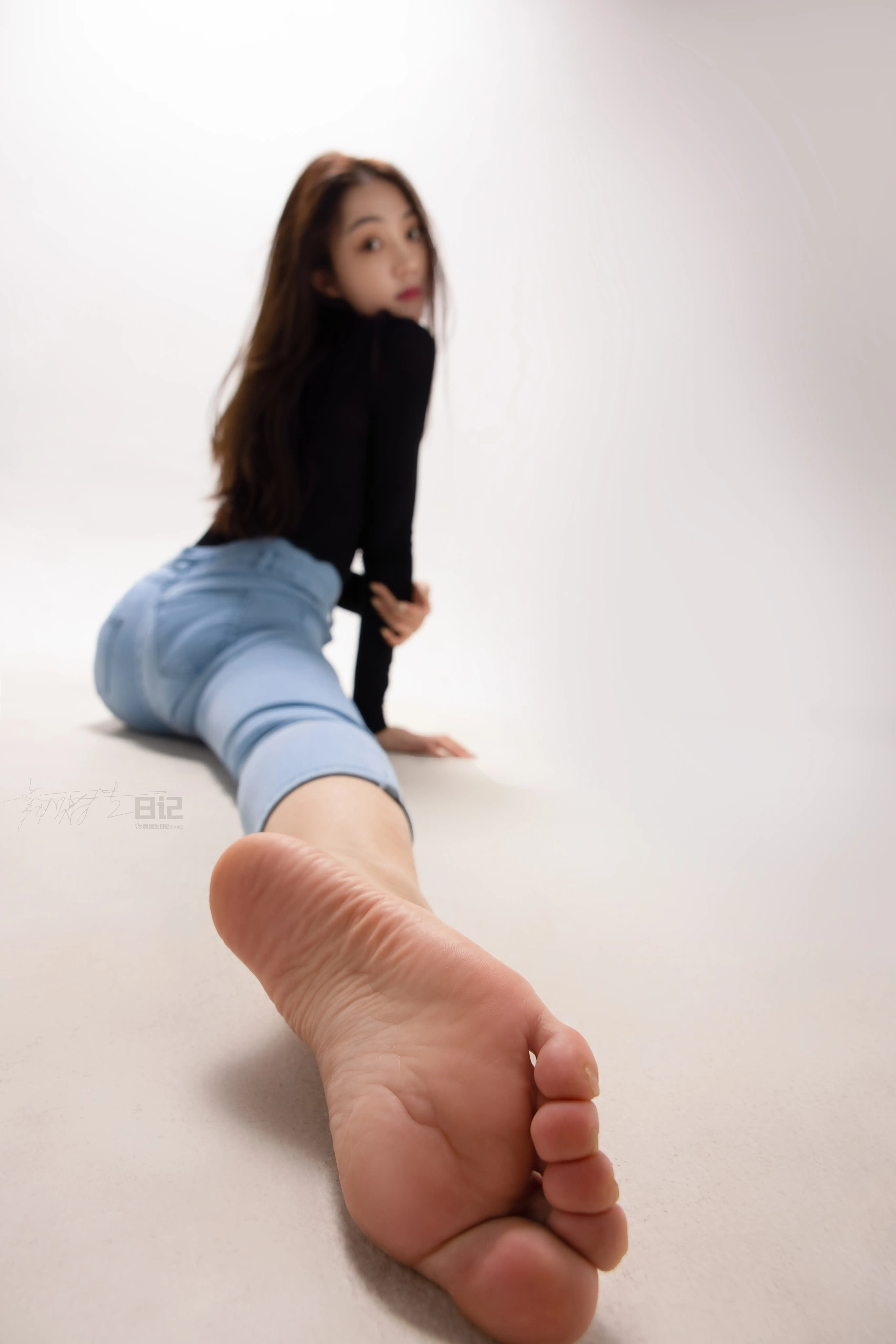 [GALLI嘉丽]舞蹈生日记 069 - 贺贺[47P／350MB] - 第2张