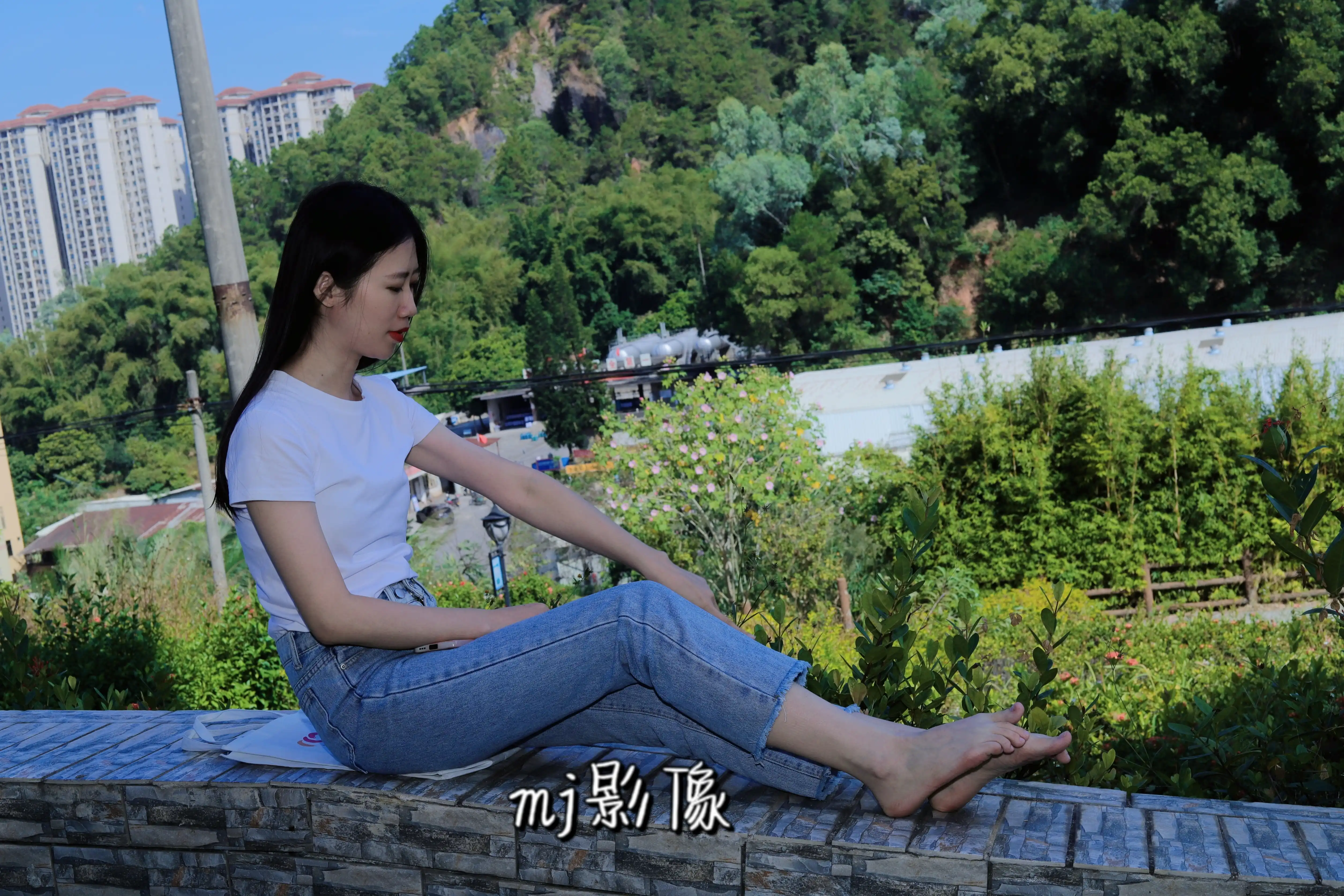  Pary学生模拍 NO.068 极品美女小芳公园脱掉鞋袜展示极品美脚 [86P+658M] - 第3张