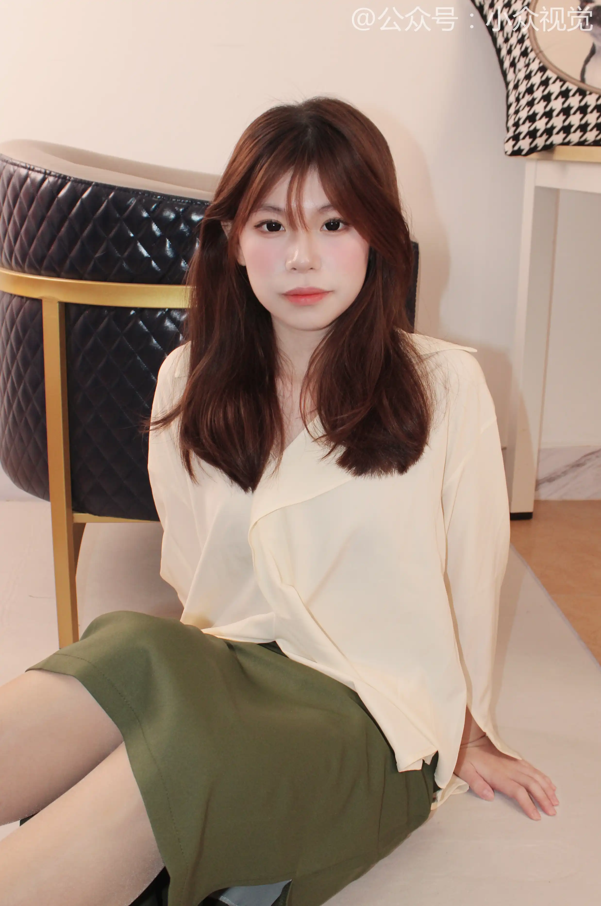 小众视觉 NO.032 兰兰 [102P 743M]