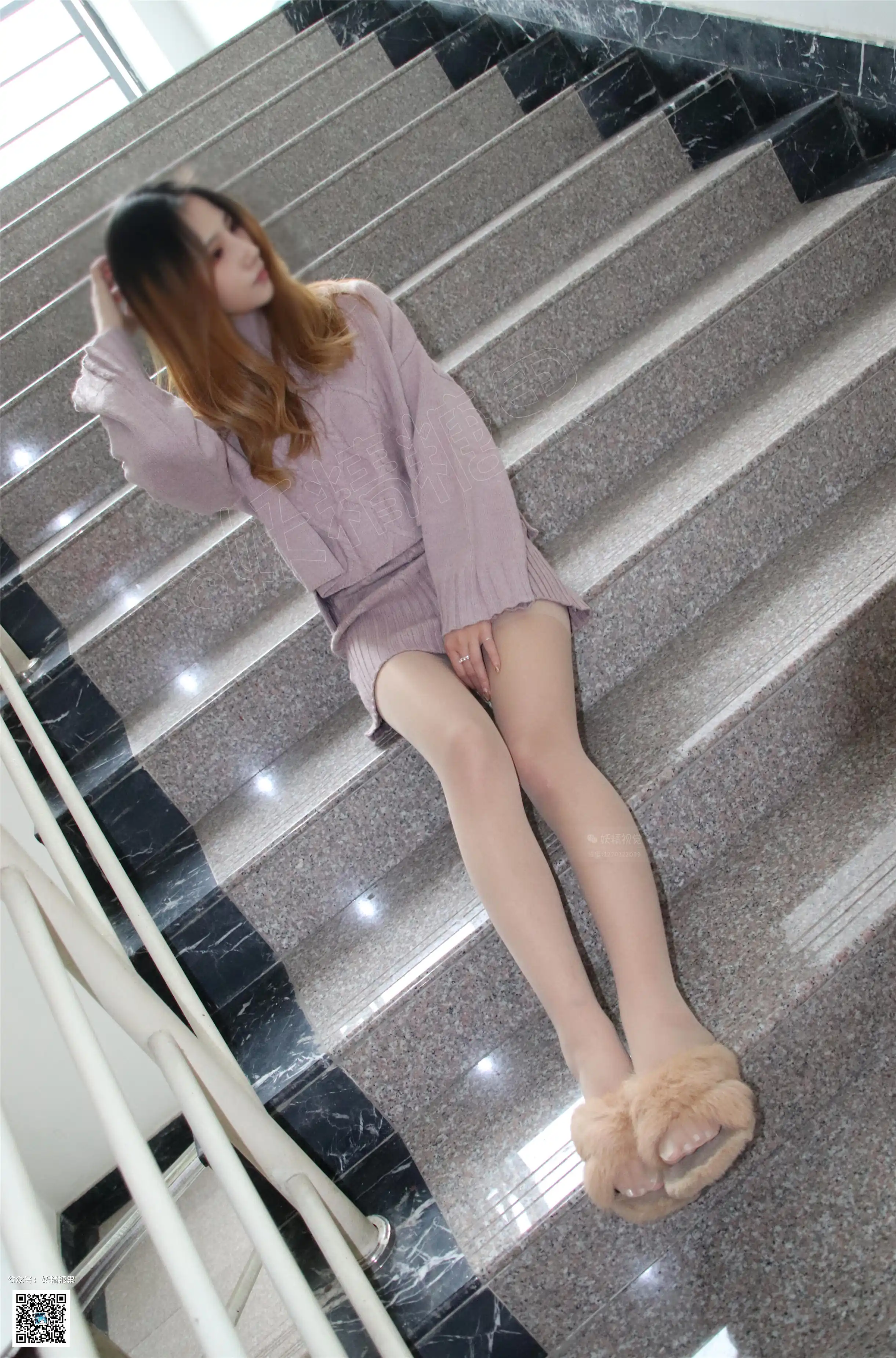 妖精视觉 NO.134 小溪 般般入画肉丝袜 [69P+49M] - 第1张