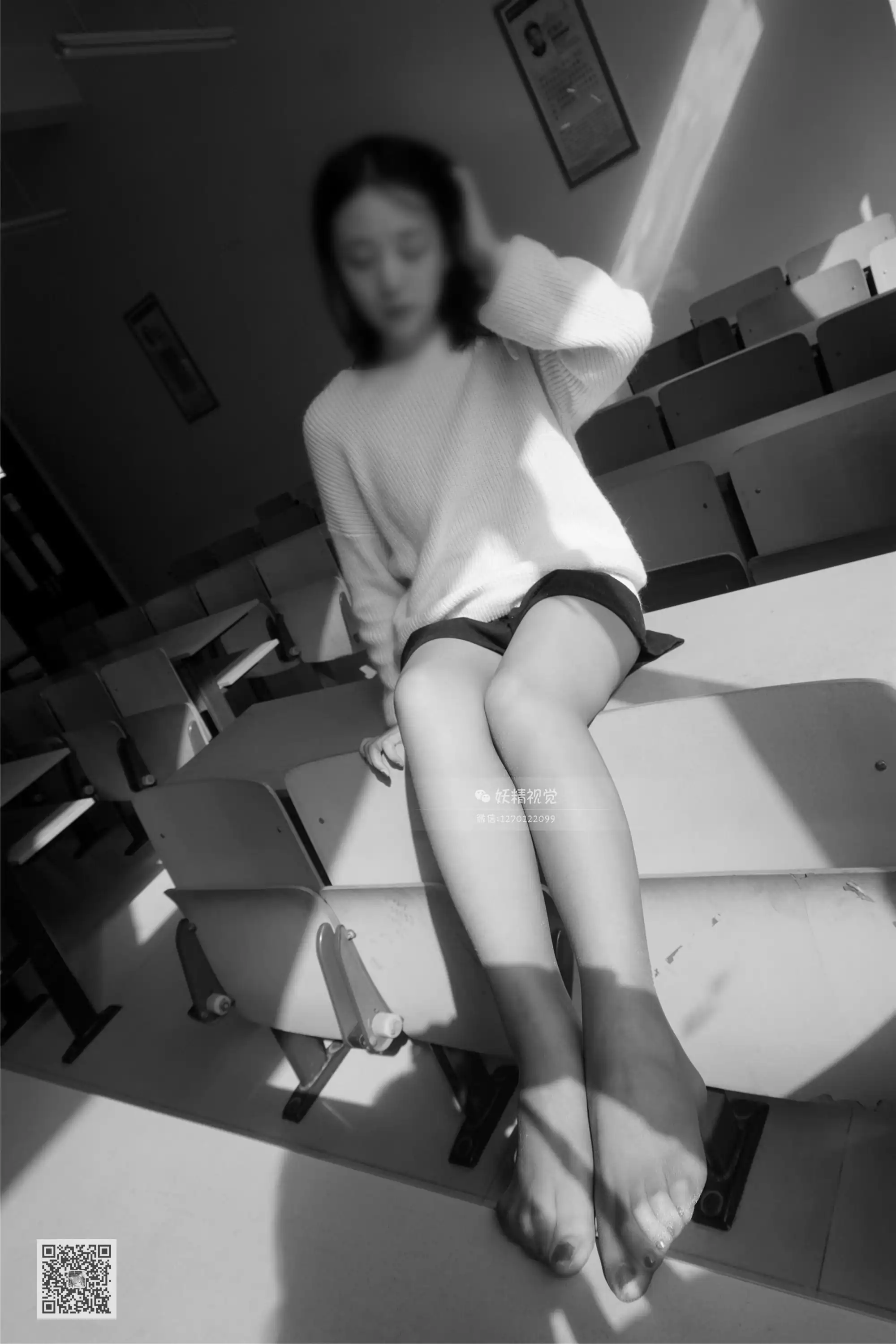 妖精视觉 NO.012 苏苏 半酌素颜，清歌冷舞 [71P+26M]