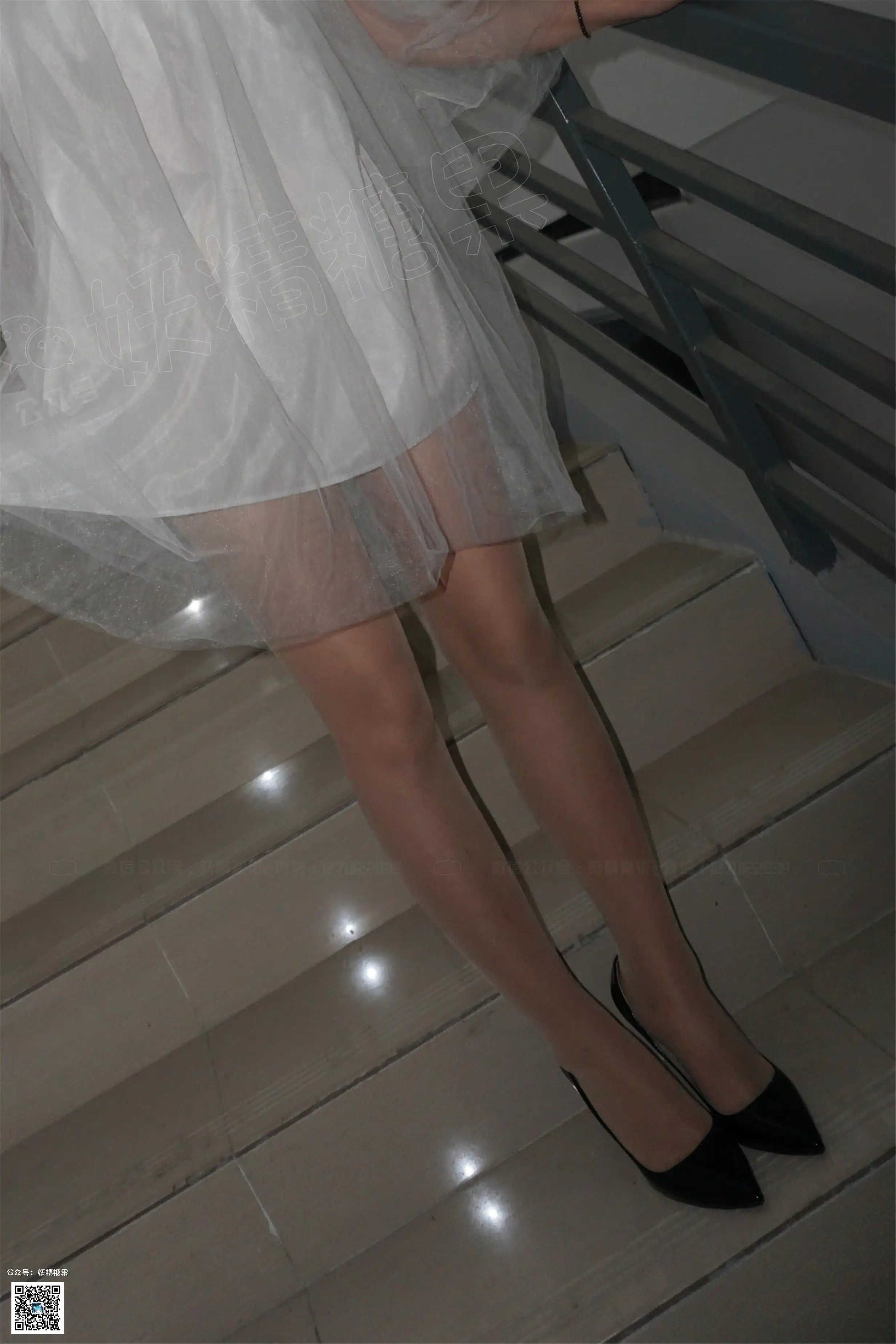 妖精视觉 NO.162 冬冬 恋爱的丝袜 [66P+45M]
