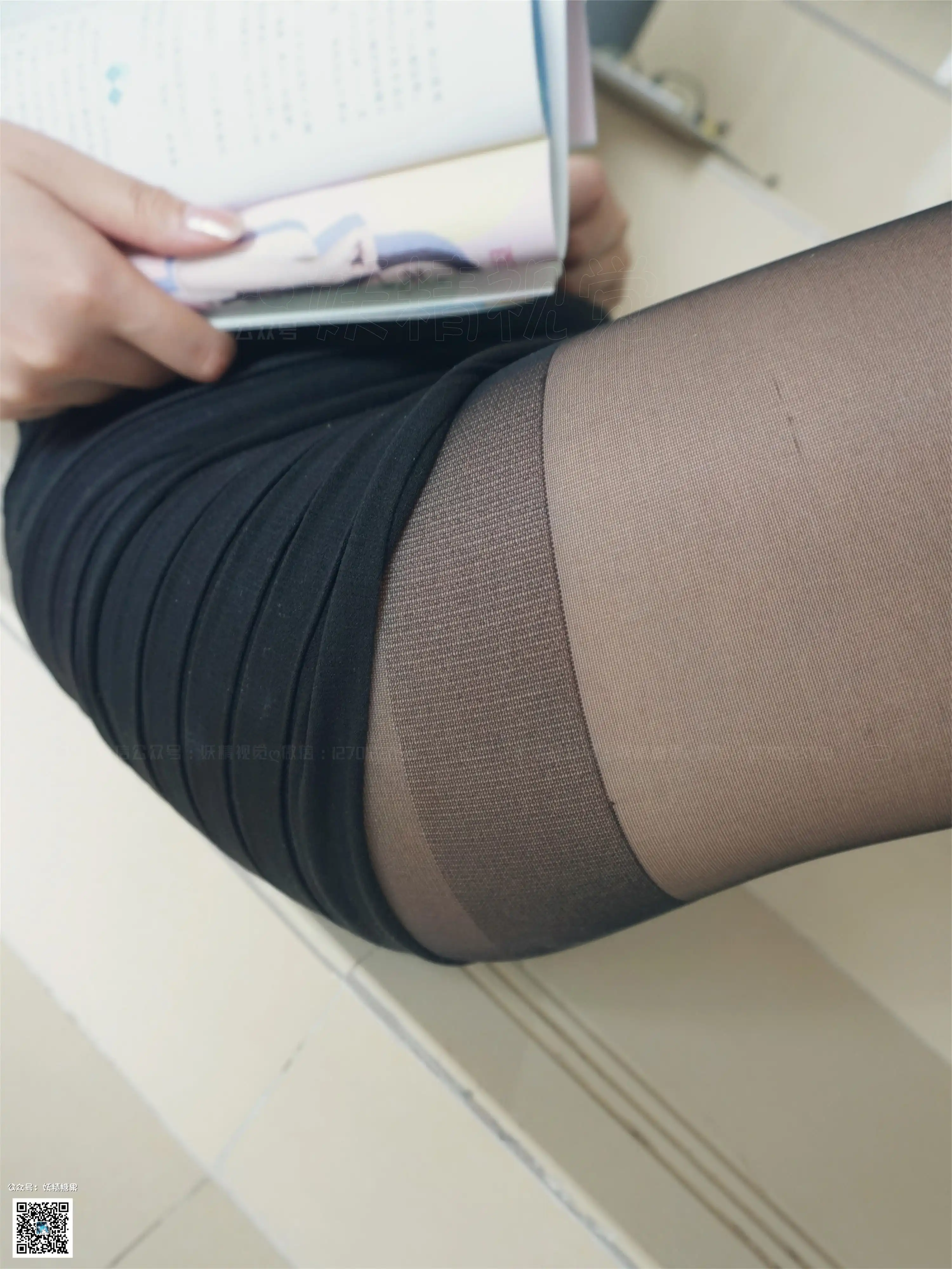 妖精视觉 NO.184 冬冬 走廊看书的小师妹 [66P+39M] - 第4张