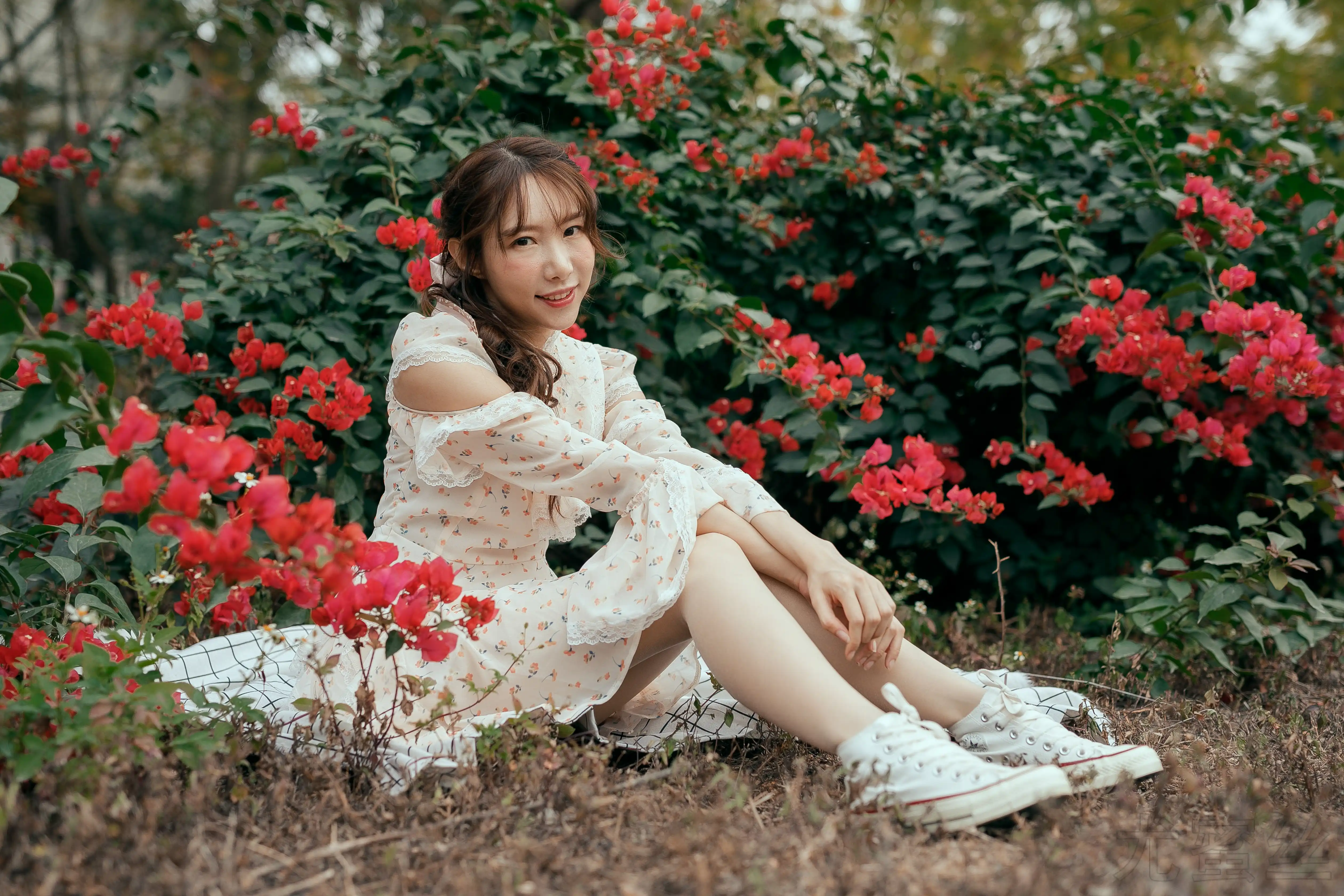 尤蜜丝 穿搭写真 NO.041[30P／275MB] - 第2张