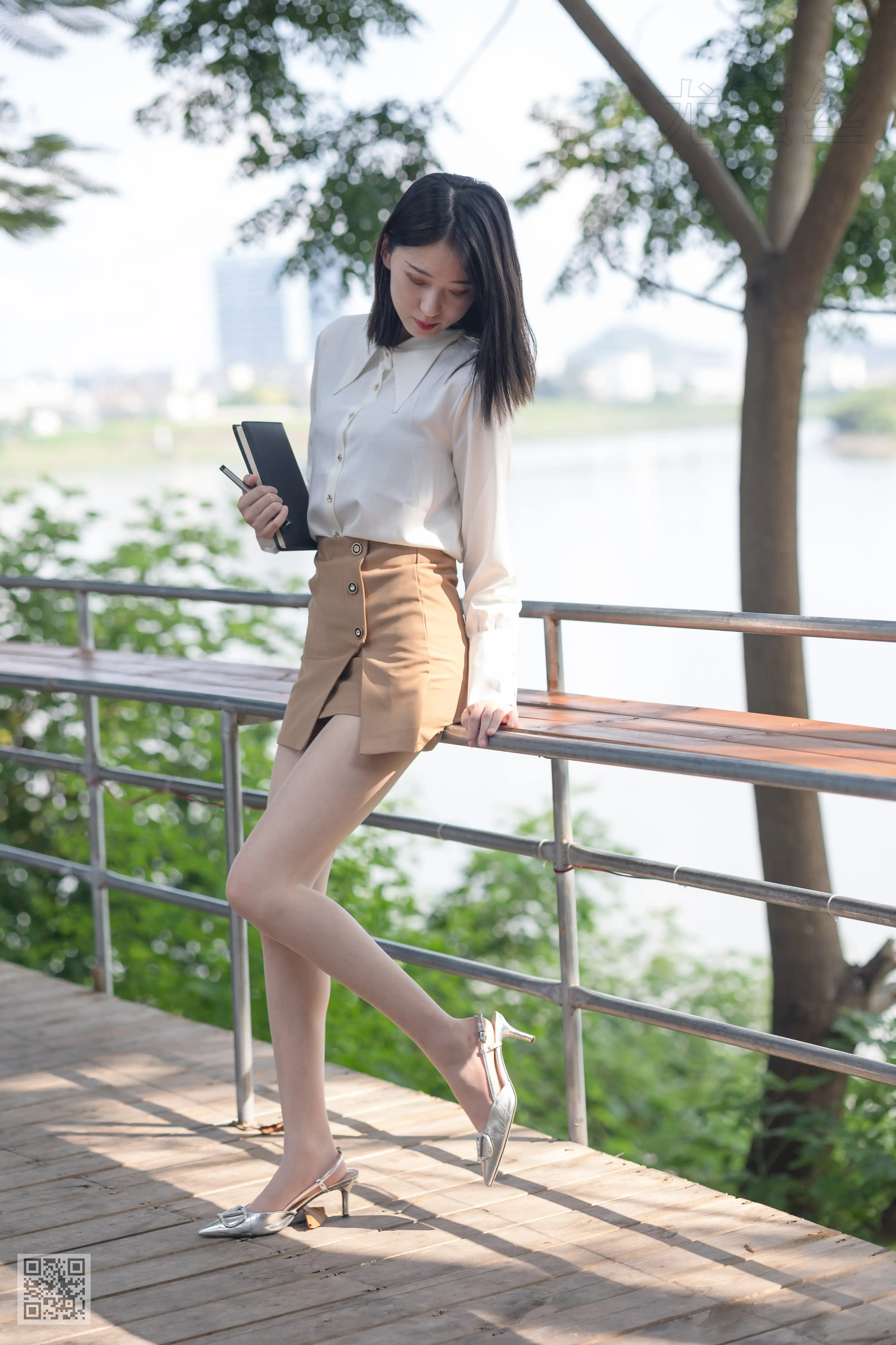 尤蜜丝 穿搭写真 NO.115 [56P-397MB]
