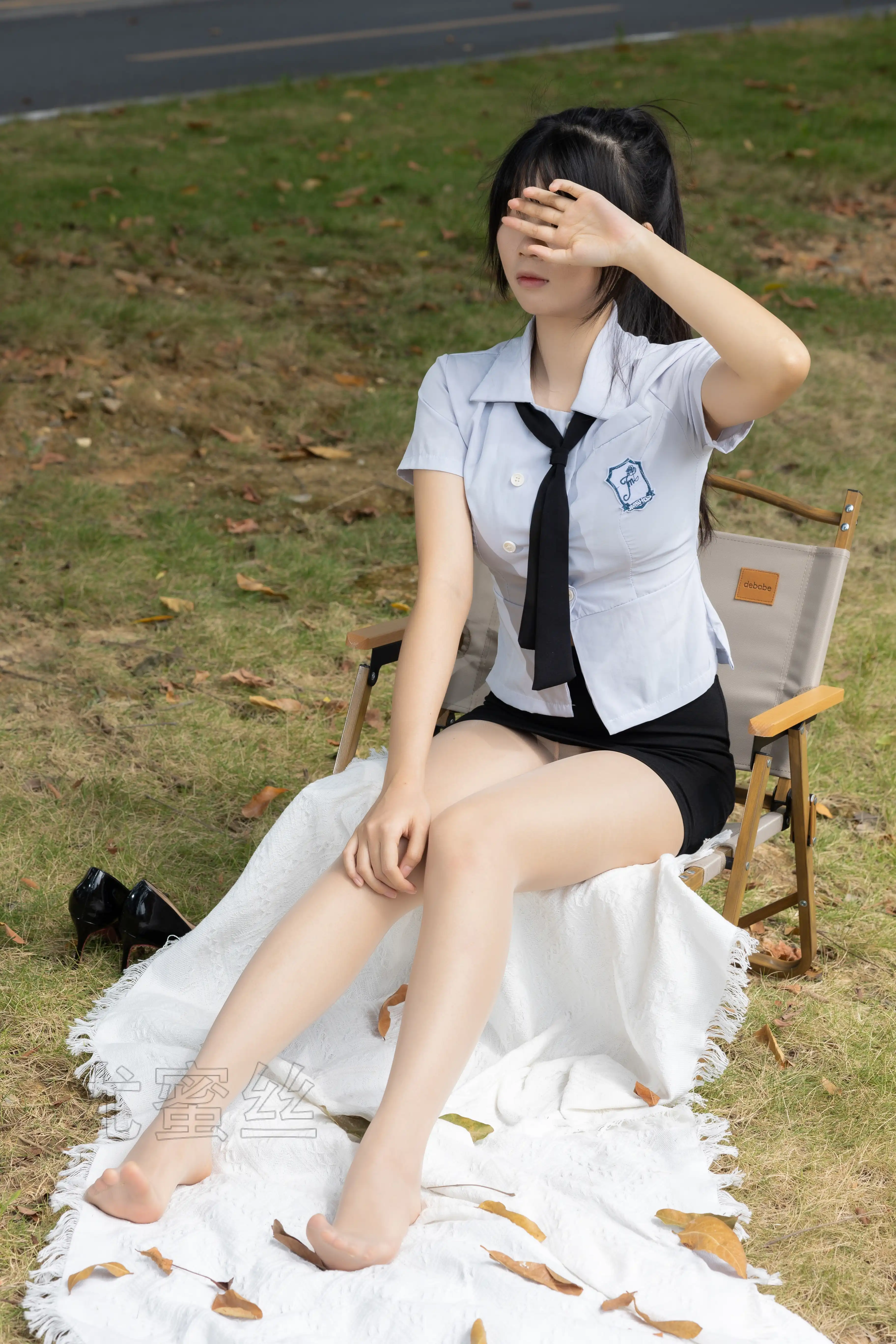 尤蜜丝 穿搭写真 NO.124 [72P1V-899MB] - 第3张