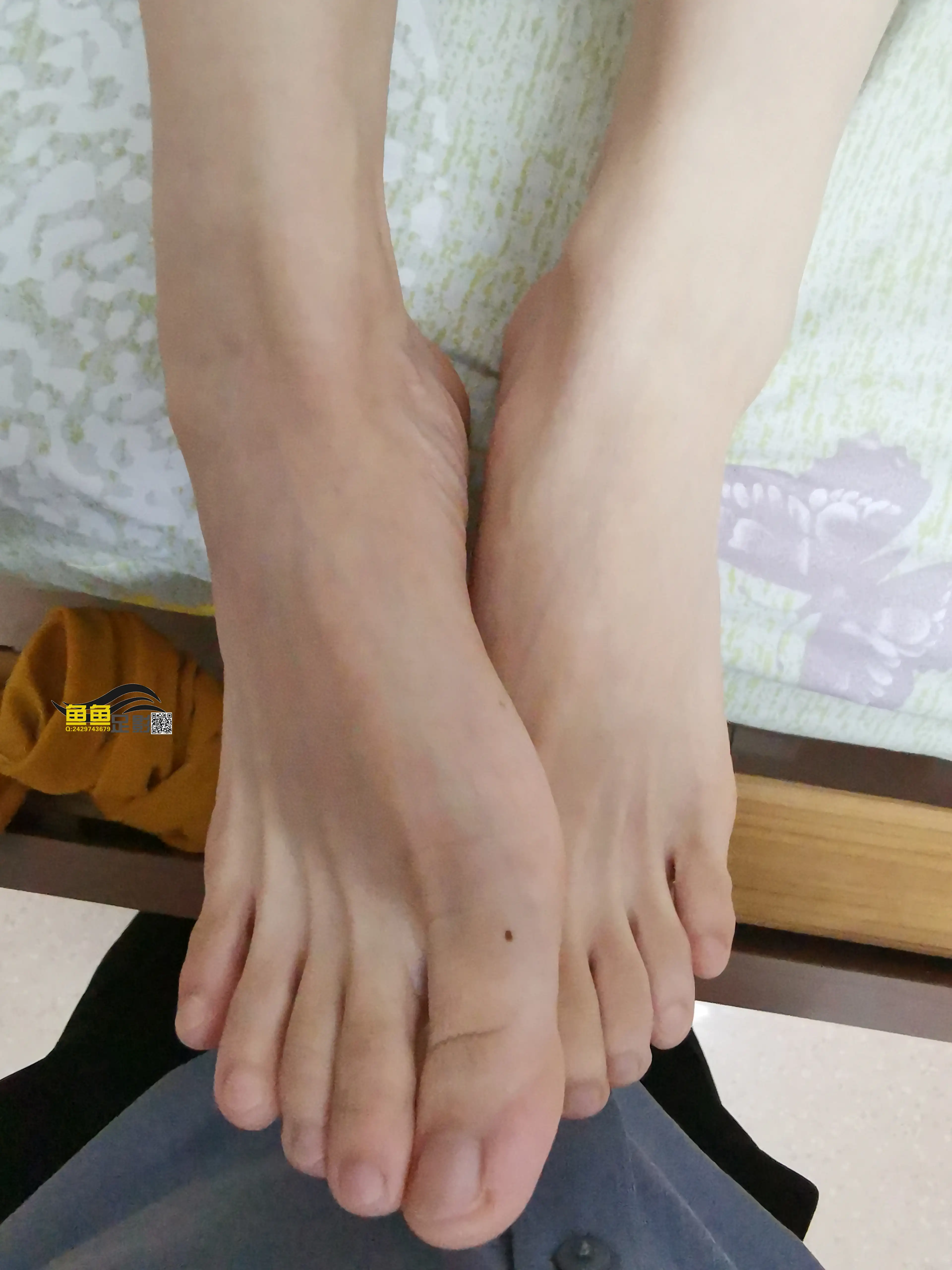 鱼鱼足影 NO.059 护士闺蜜[41P／120MB] - 第4张