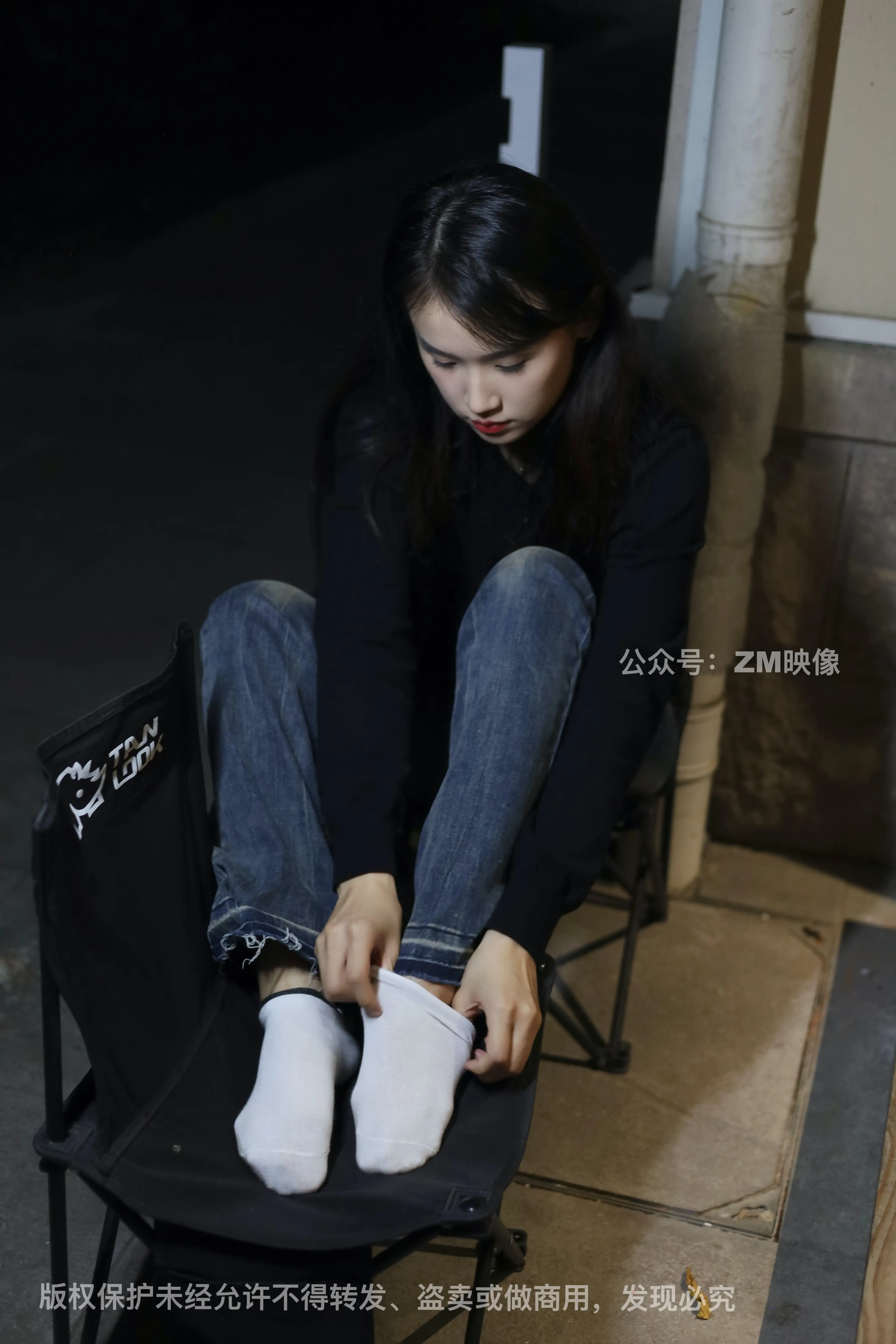 织梦映像 NO.051 暗夜极光 [300P1V-4.89GB] - 第3张