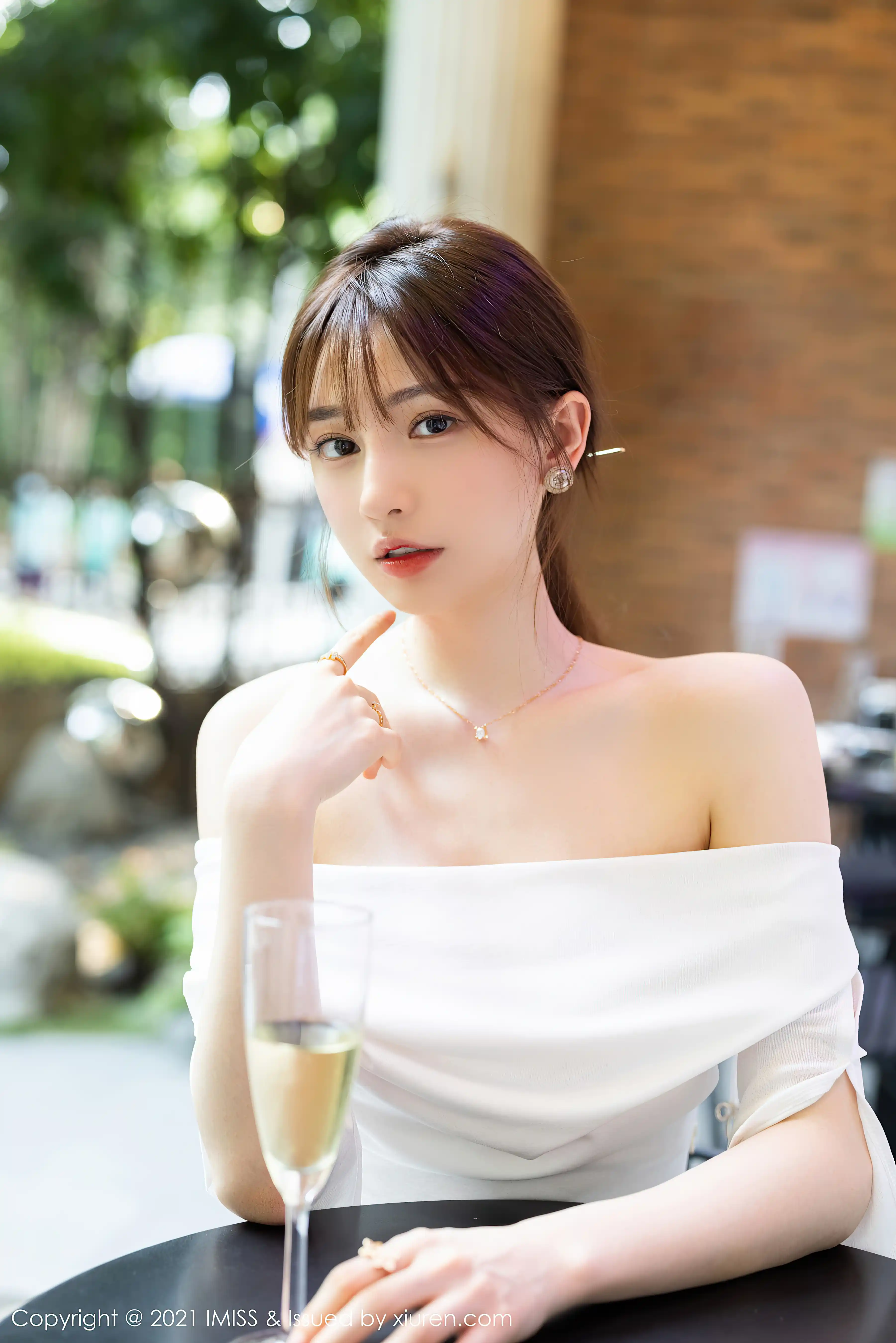 IMISS爱蜜社 2021.08.05 Vol.621 Lynn刘奕宁[33+1P／331MB] - 第2张