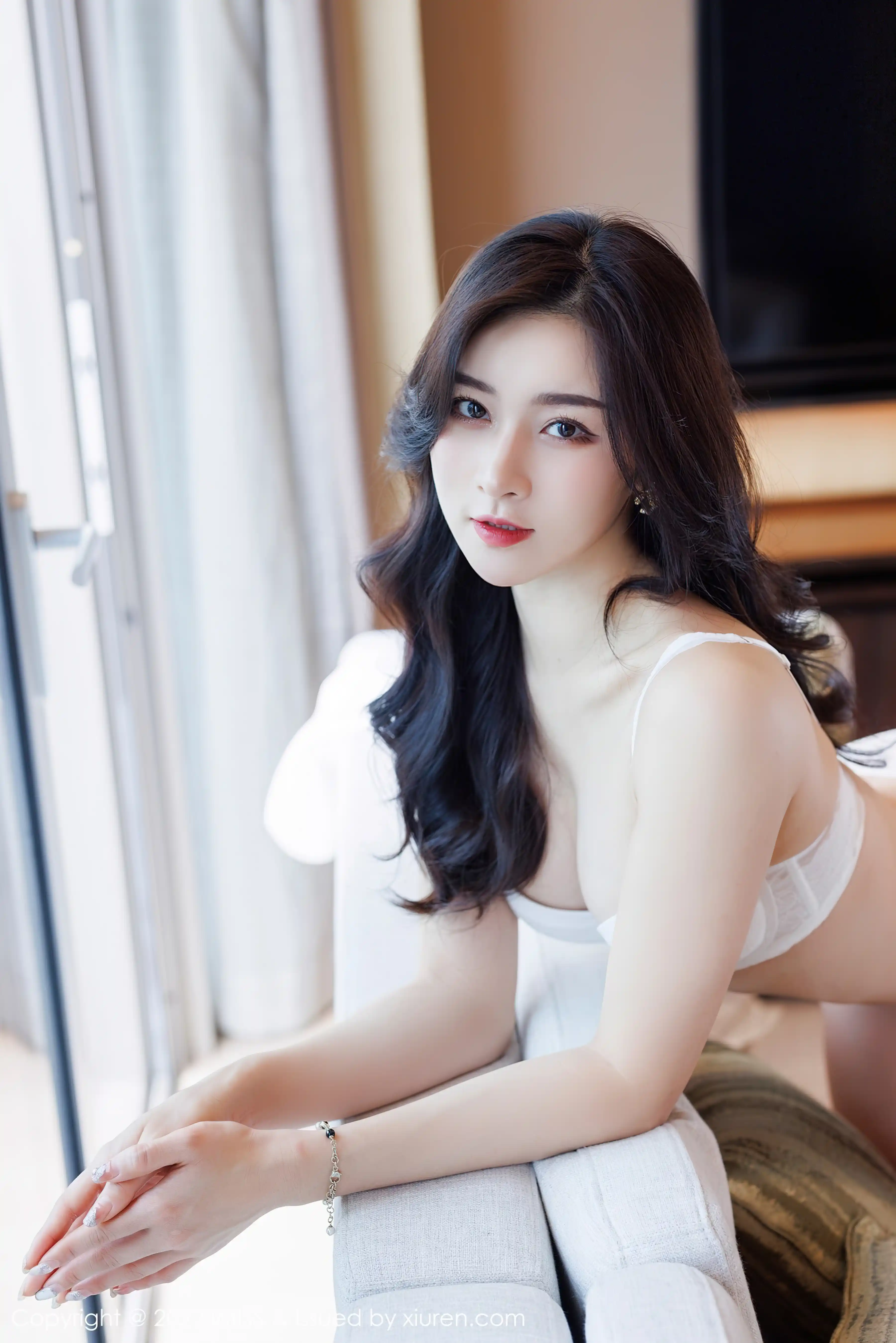 IMISS爱蜜社 2022.01.25 Vol.656 Vanessa 性感美腿[60+1P 571MB] - 第4张