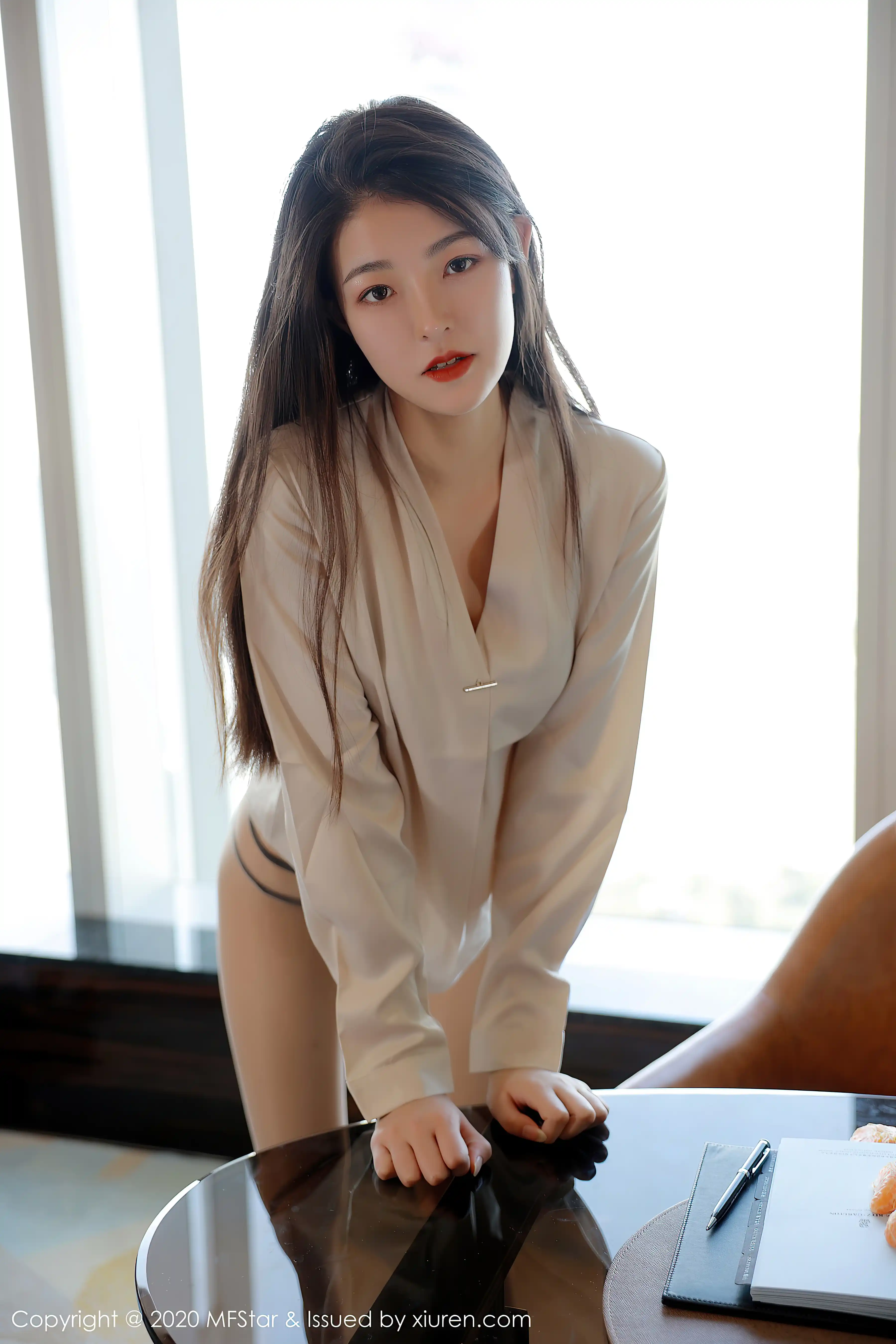 MFStar模范学院 2020.11.30 Vol.418 Laura苏雨彤[41+1P／375MB] - 第3张