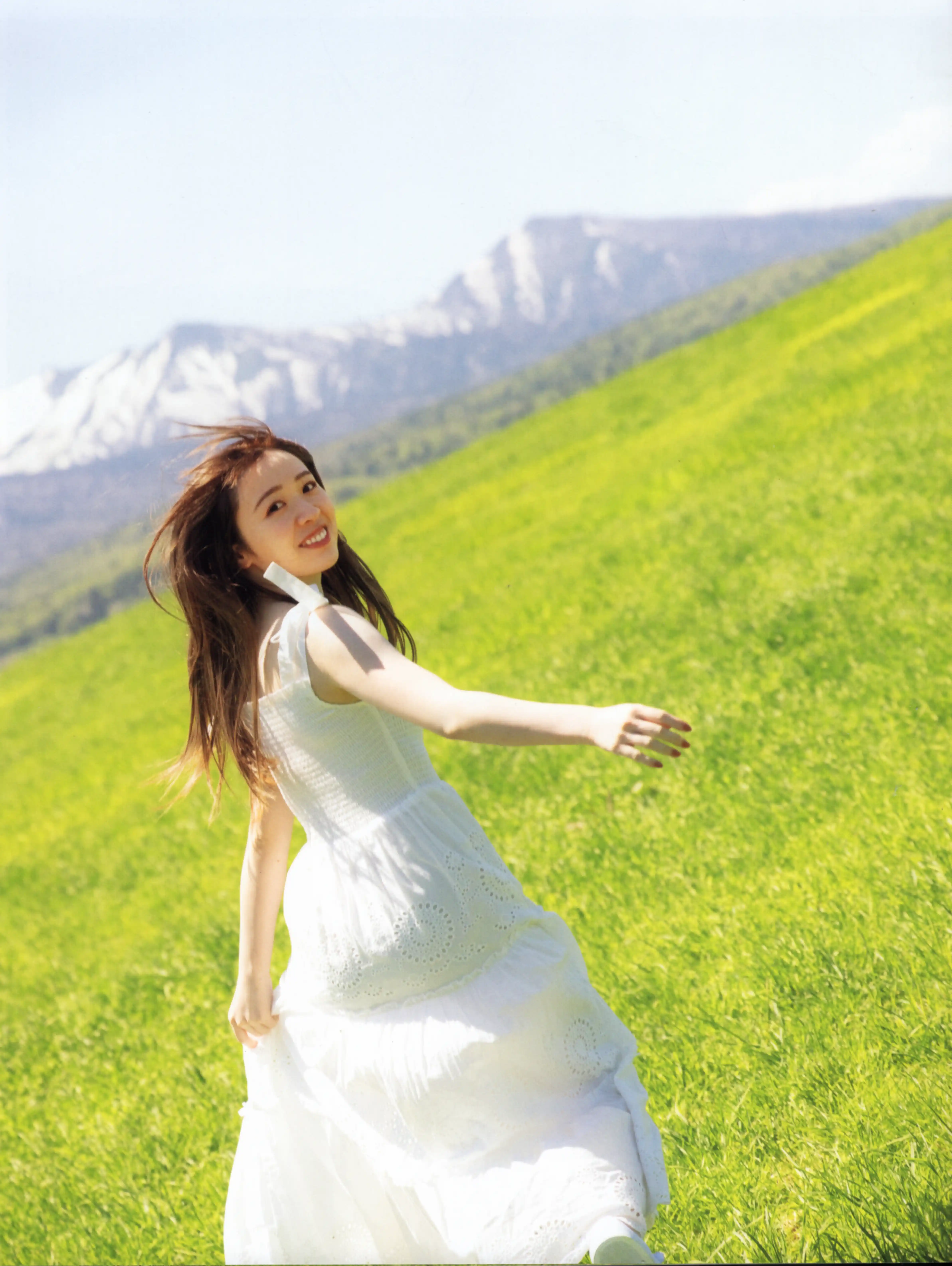 乃团无损 2021.01.01 乃木坂46　渡辺みり愛1st写真集「消極的な華やかさ」 [138P 3.29 GB] - 第3张
