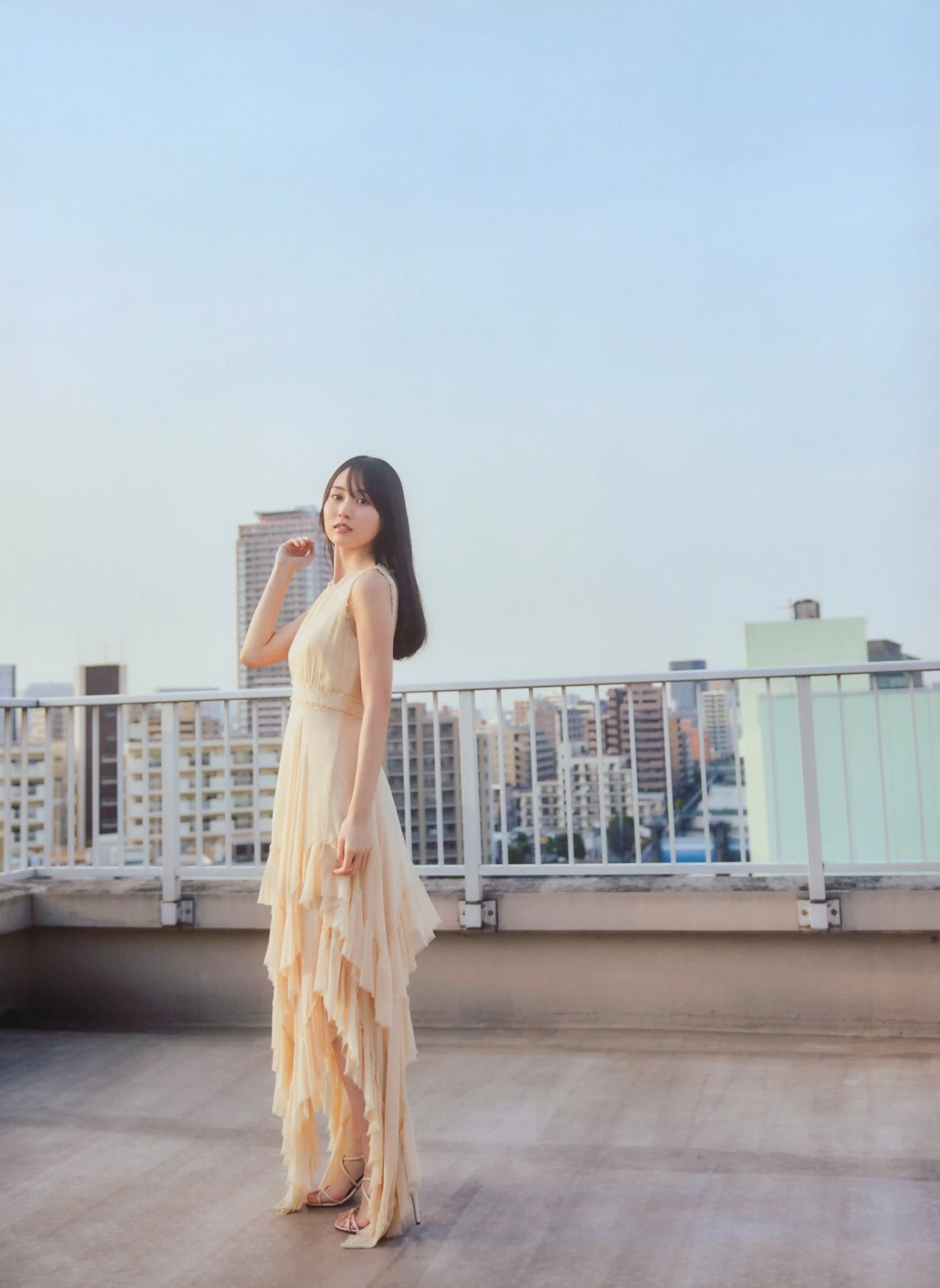 乃团无损 WHITE graph 010 - 賀喜遥香 [49P 424.38 MB] - 第3张