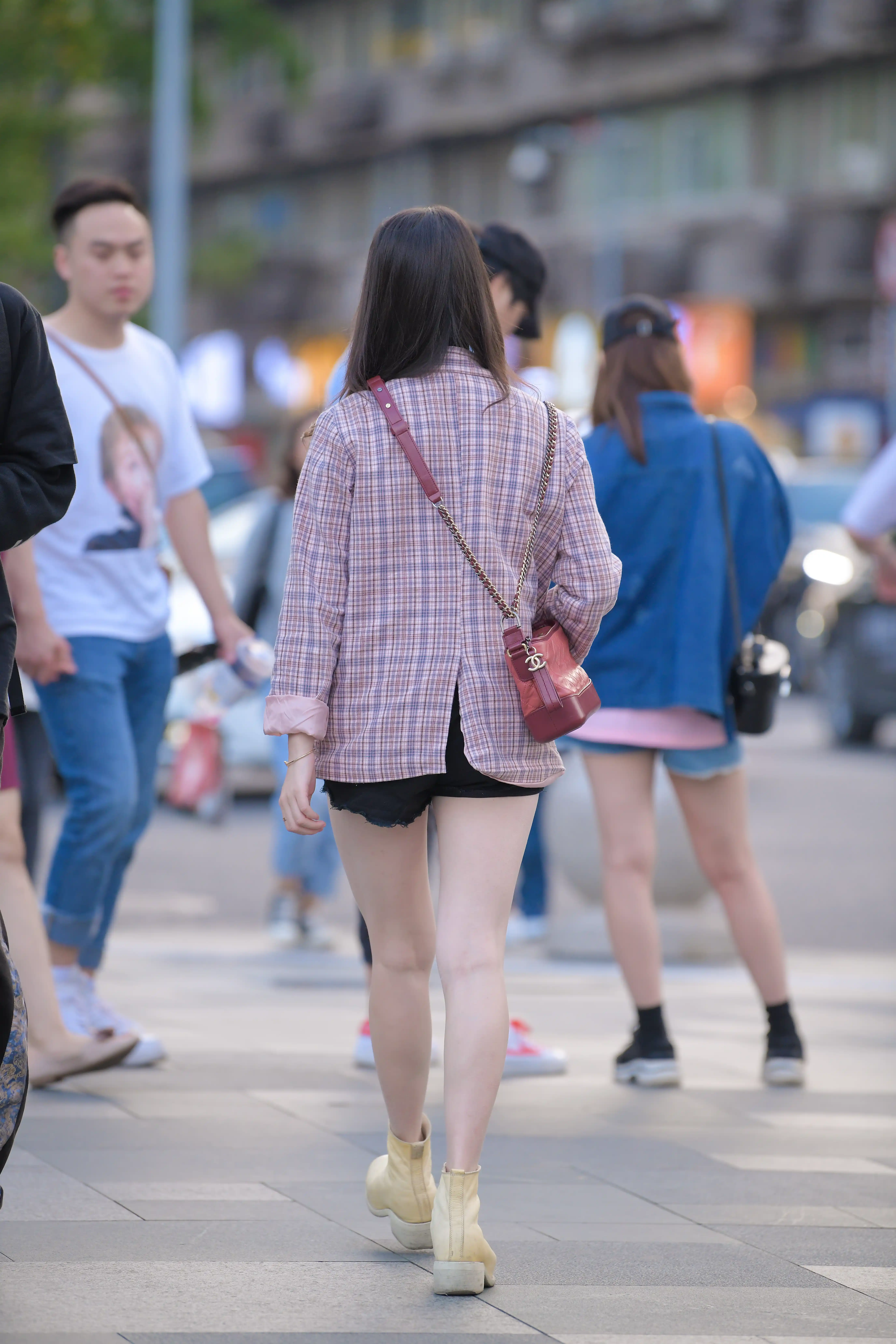 精选街拍 NO.247 她这好美的一双玉腿 [32P 483.02 MB] - 第3张
